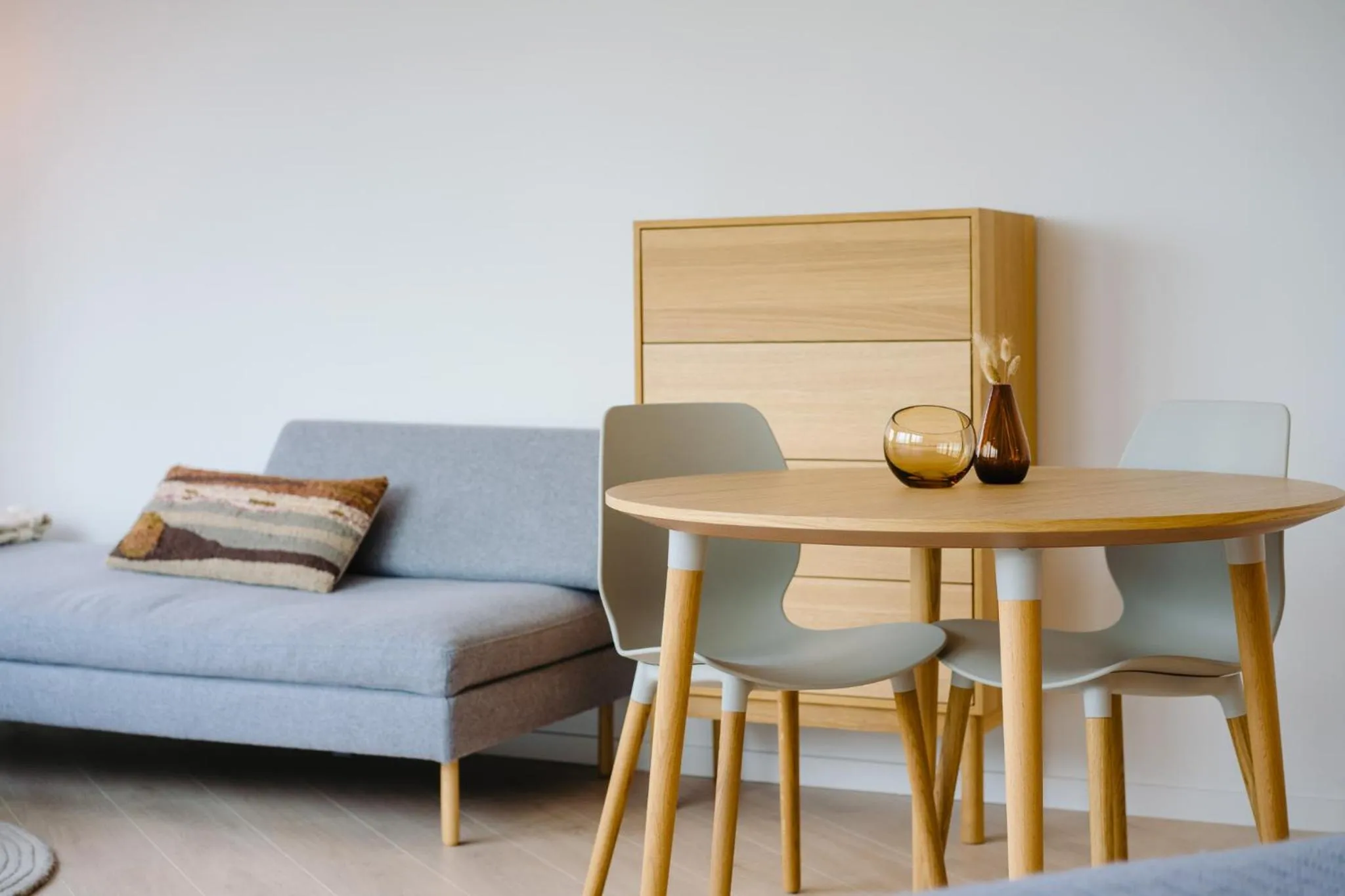 Seating area in Hotel du Bassin