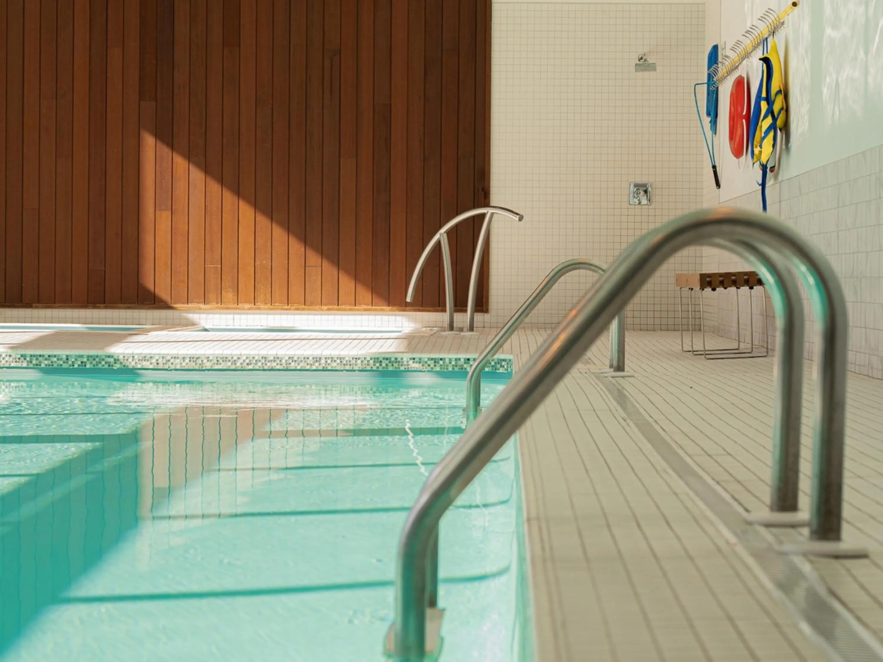 Swimming pool in OTL Gouverneur Saguenay