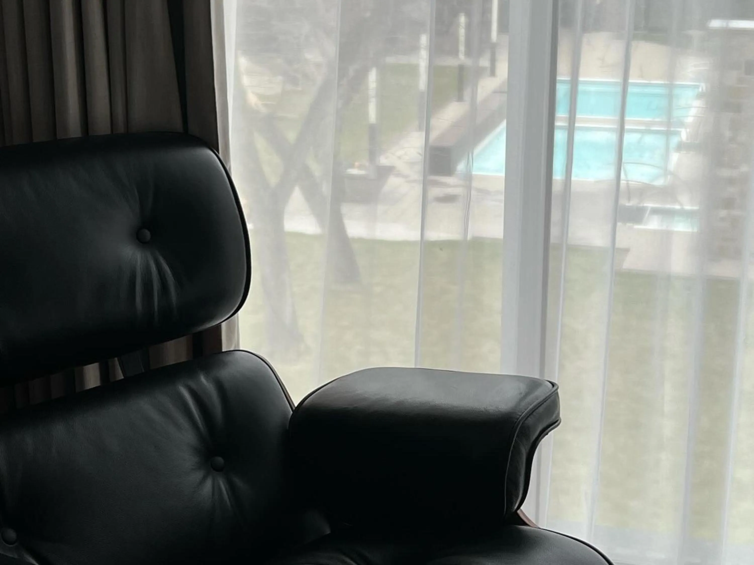 Bedroom in OTL Gouverneur Saguenay