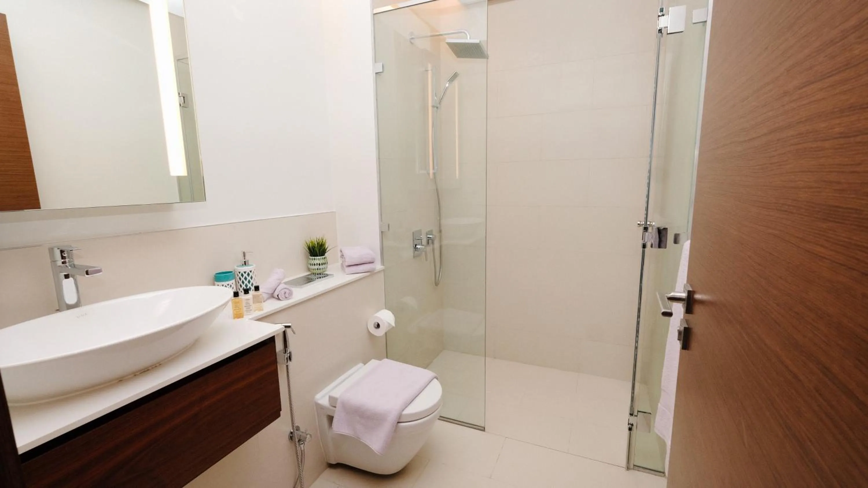 Shower, Bathroom in Dream Inn Apartments - City Walk Prime