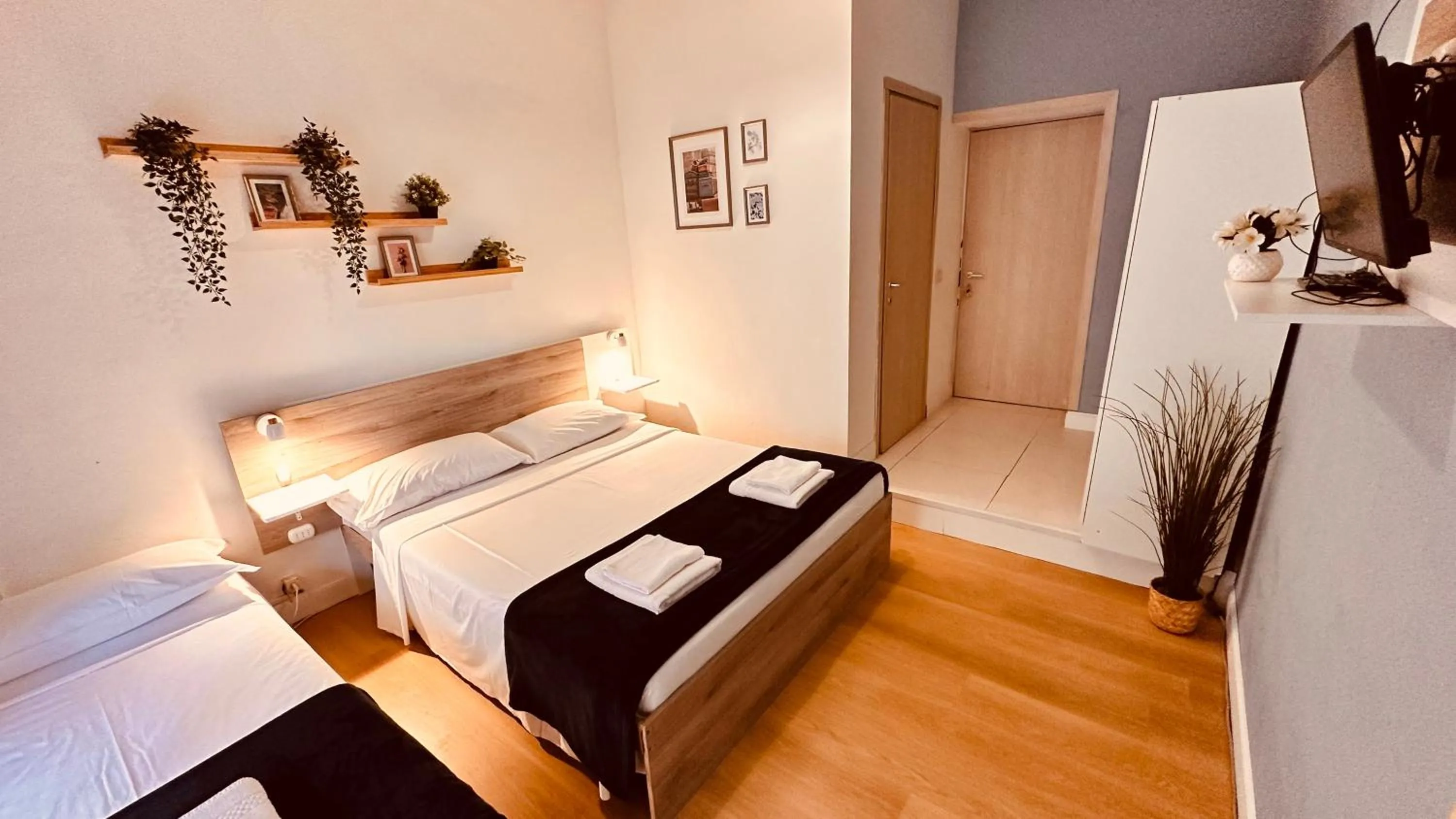 Bed in Pardis Guest house