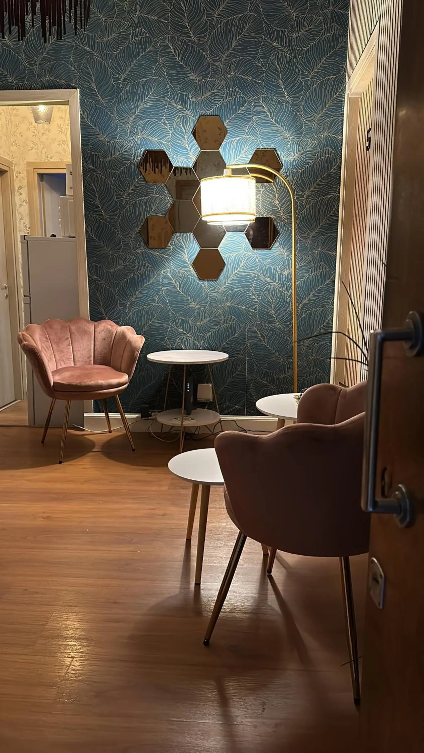 Pardis Guest house