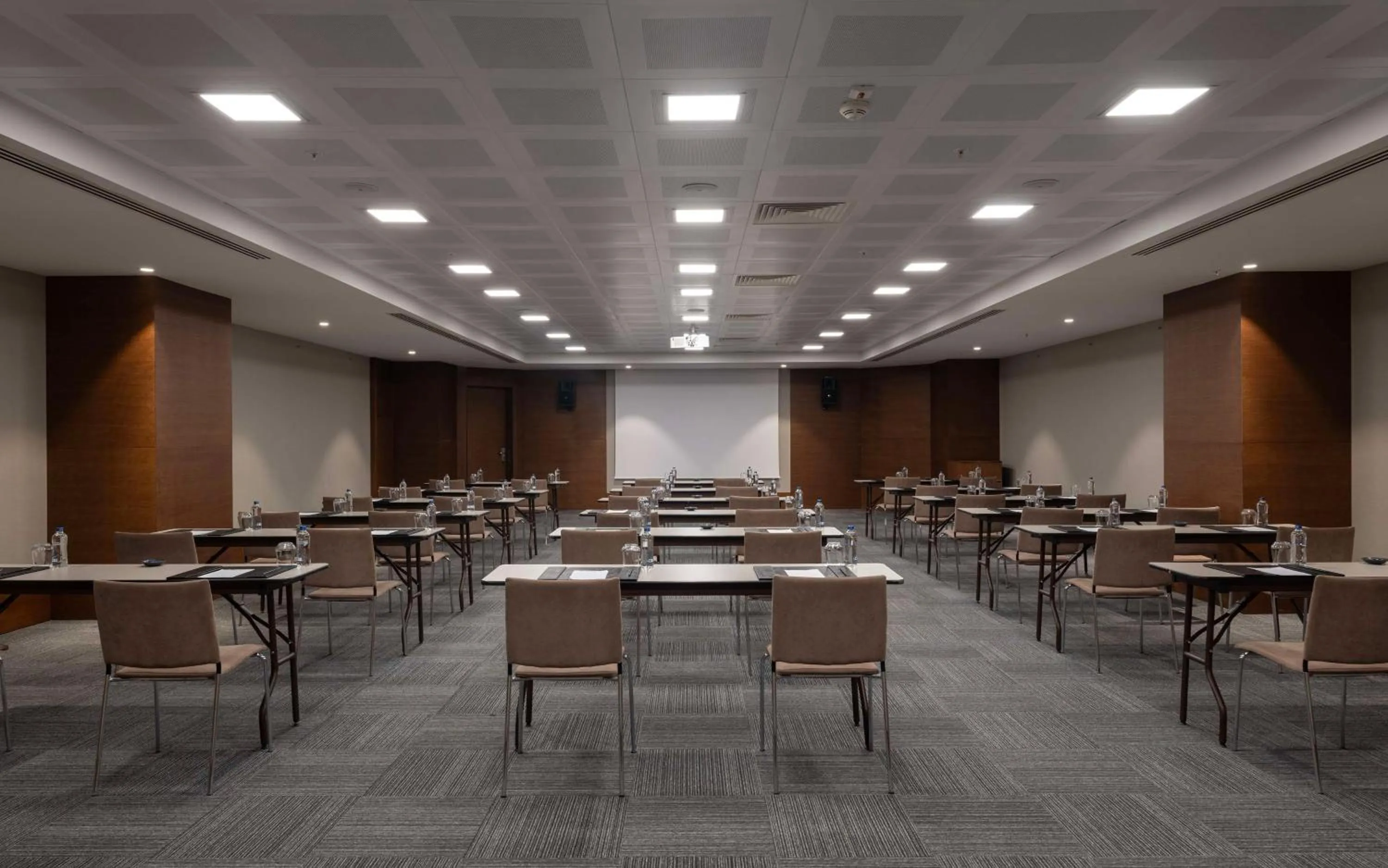 Meeting/conference room in Radisson Blu Hotel Ankara Cankaya
