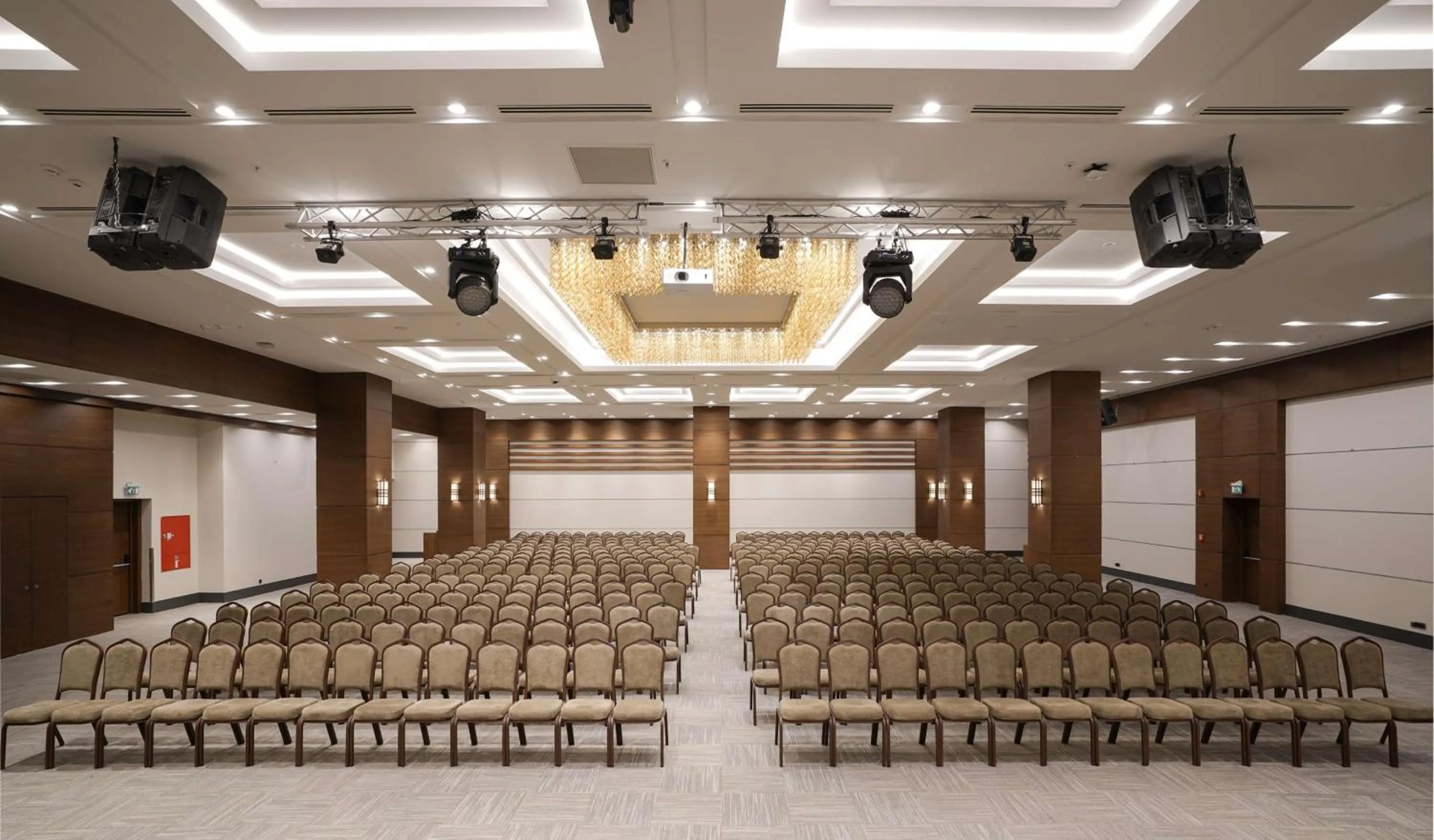 Banquet/Function facilities in Point Hotel Ankara