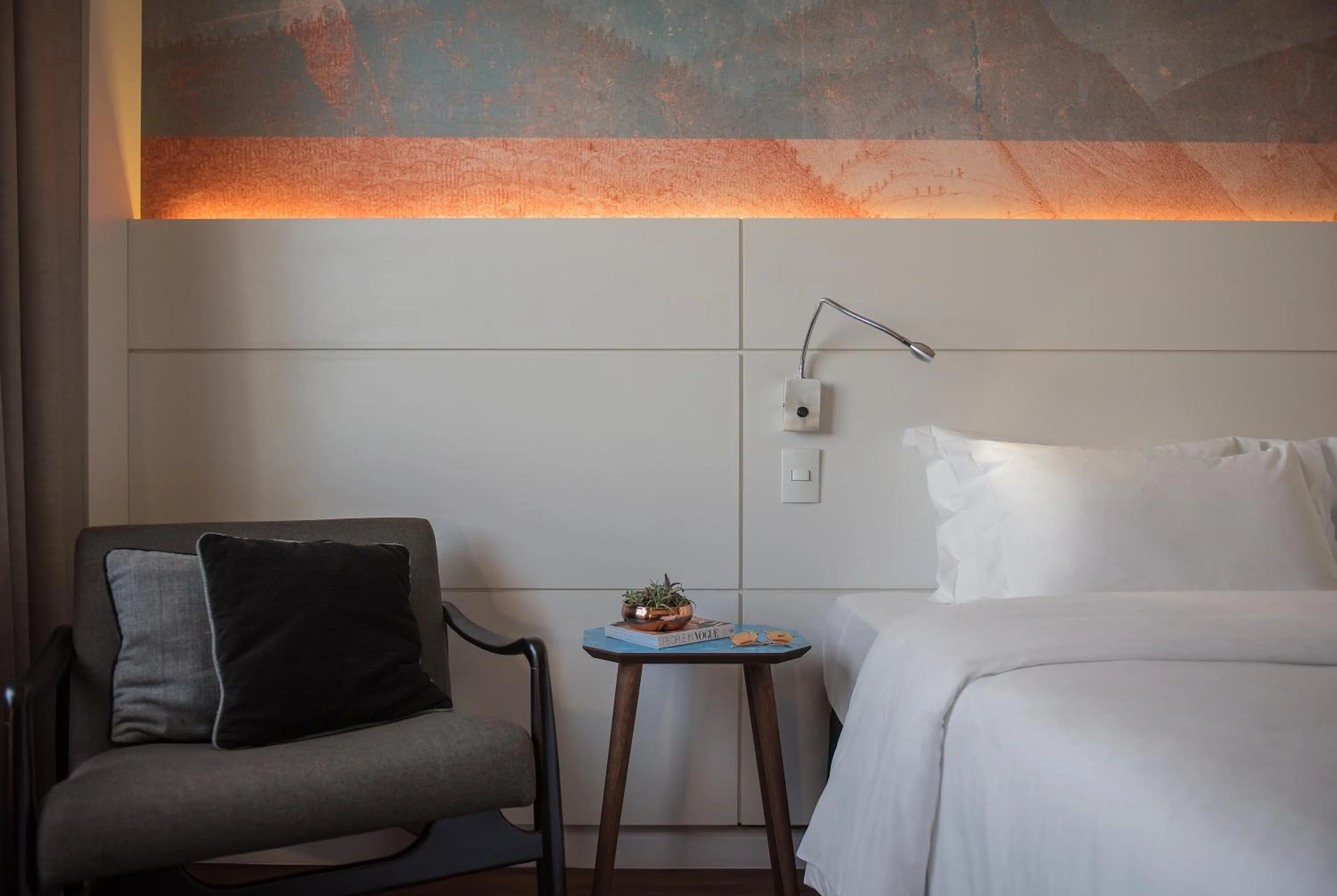 Decorative detail, Bed in Intercity Porto Alegre Cidade Baixa