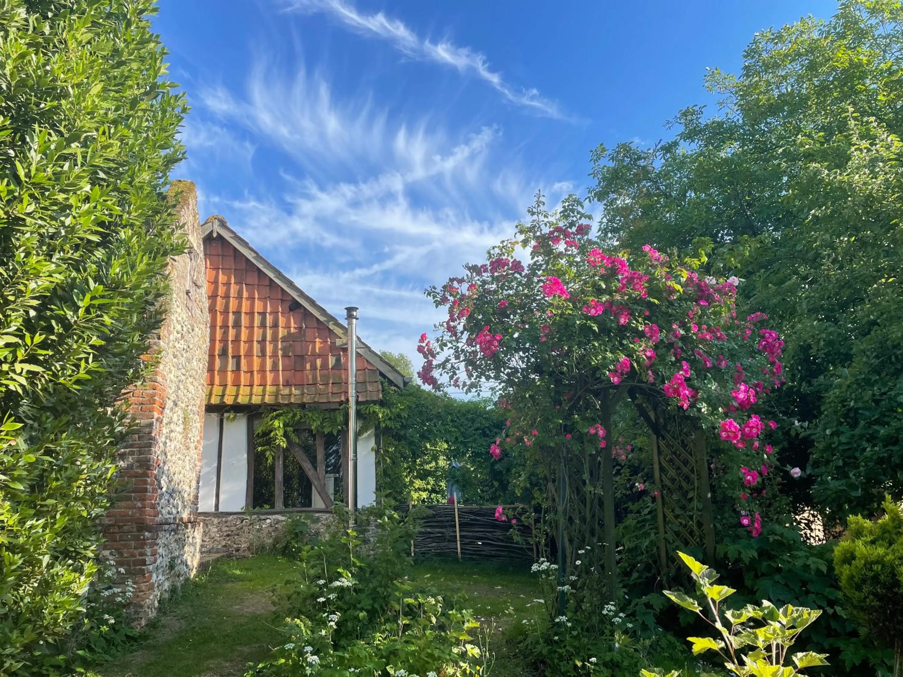Garden, Property Building in Le Clos Dessyag