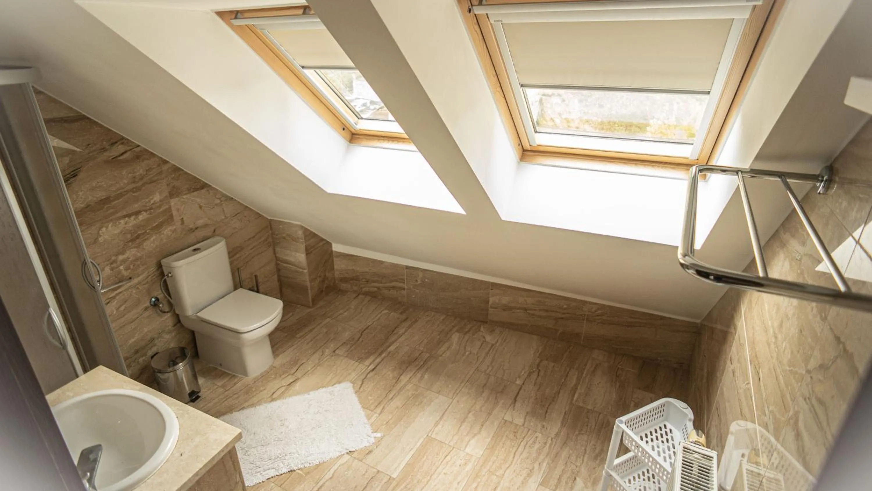 Bathroom in Szara Willa tuż przy wyciągu na Szrenicę