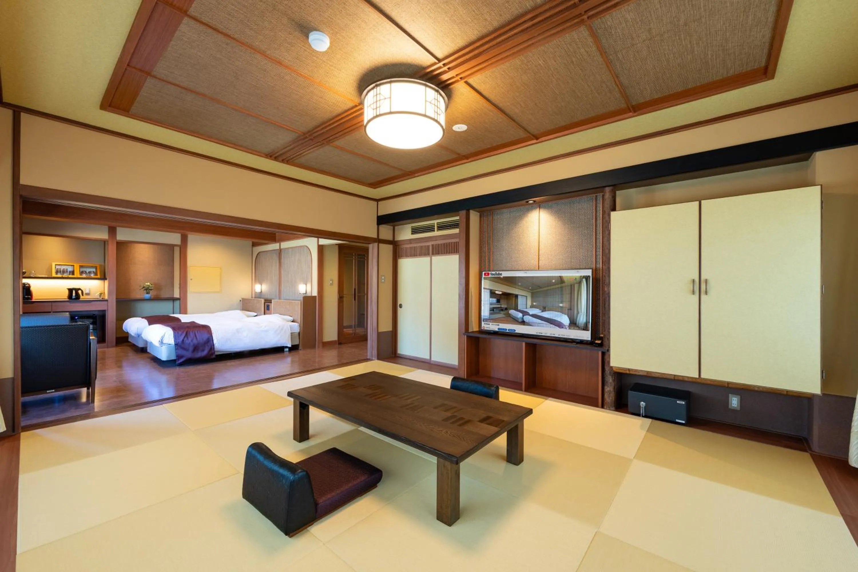 Bed in Hotel Sekitei