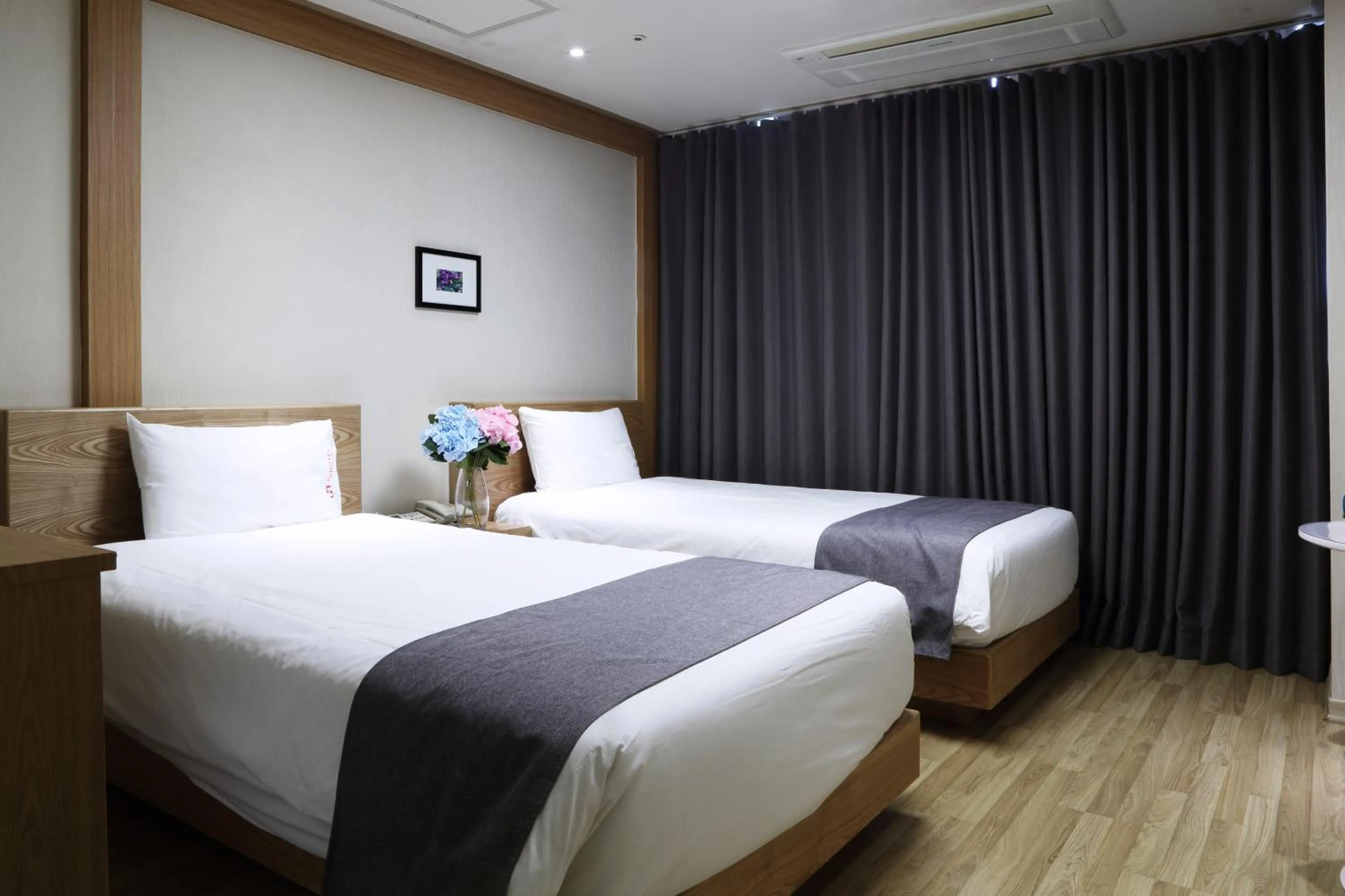 Bed in Incheon The Hotel Yeongjong