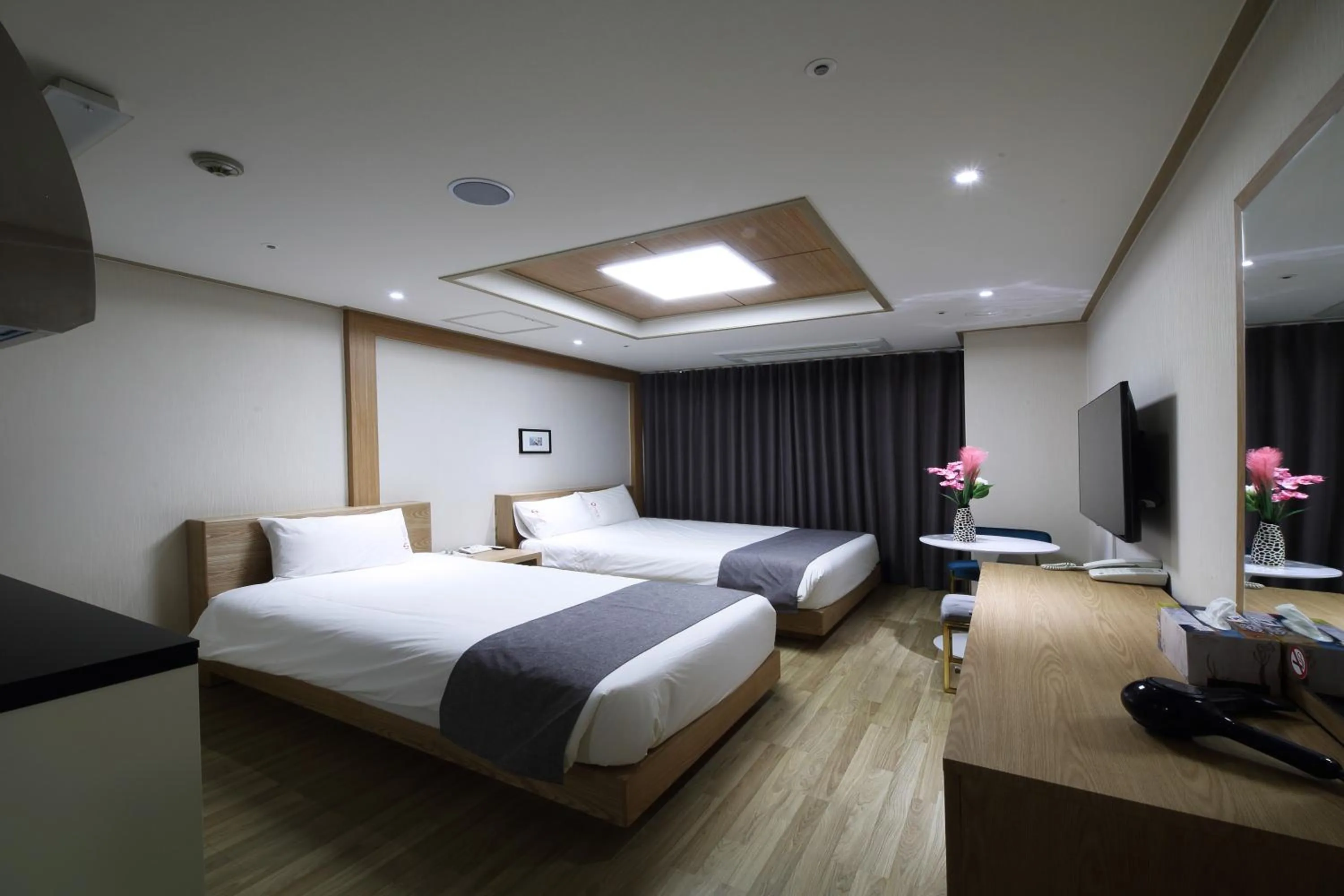 Bed in Incheon The Hotel Yeongjong