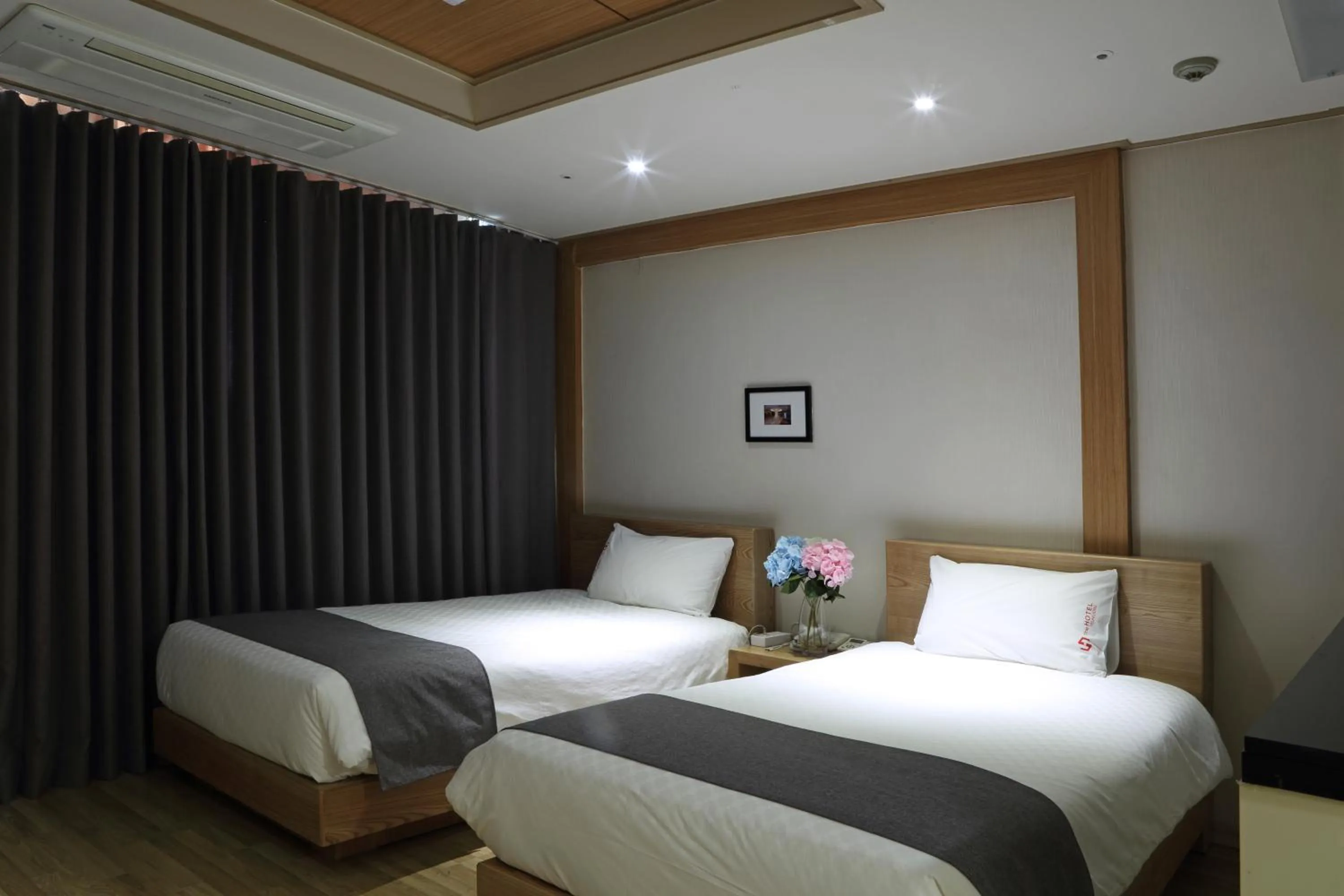 Bed in Incheon The Hotel Yeongjong