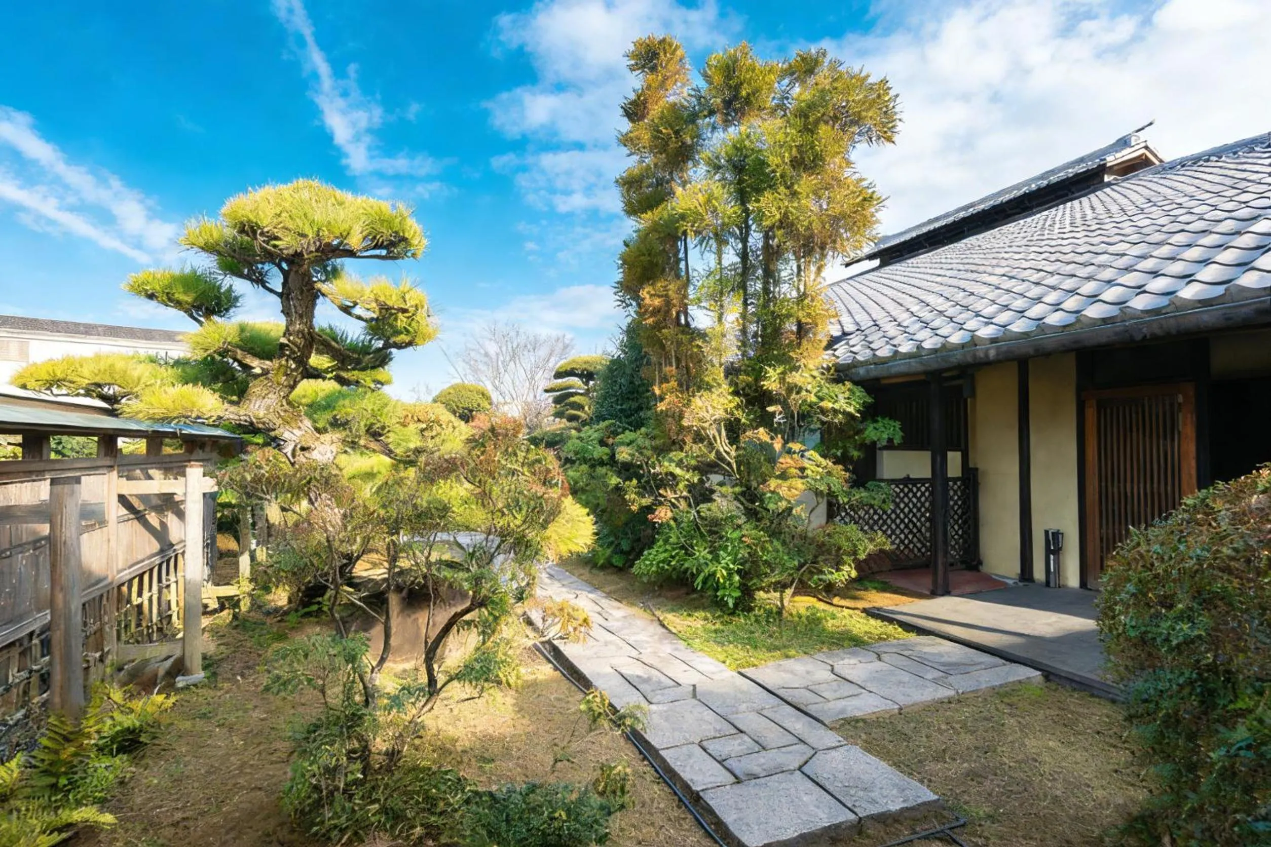 Garden in Kansai Airport Hotel Pine Villa