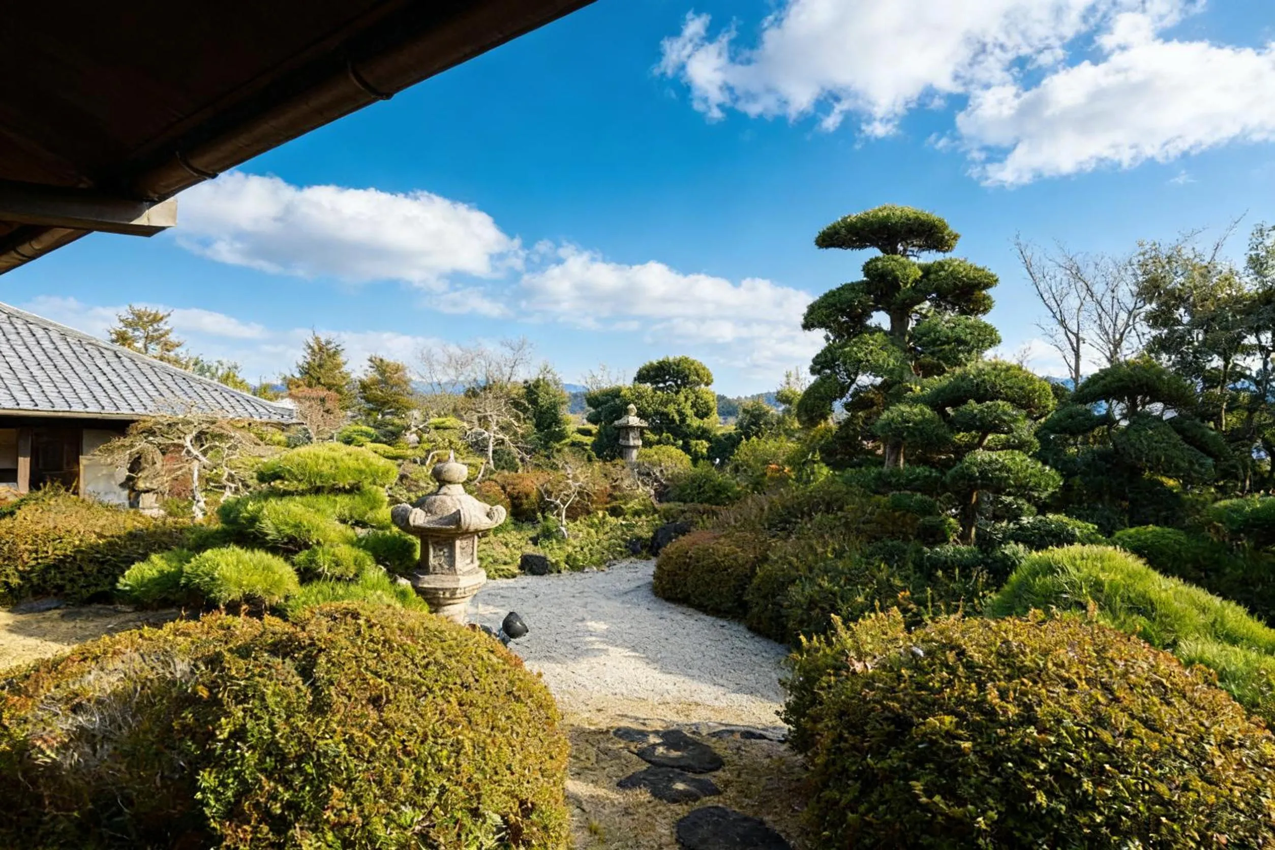 Garden in Kansai Airport Hotel Pine Villa