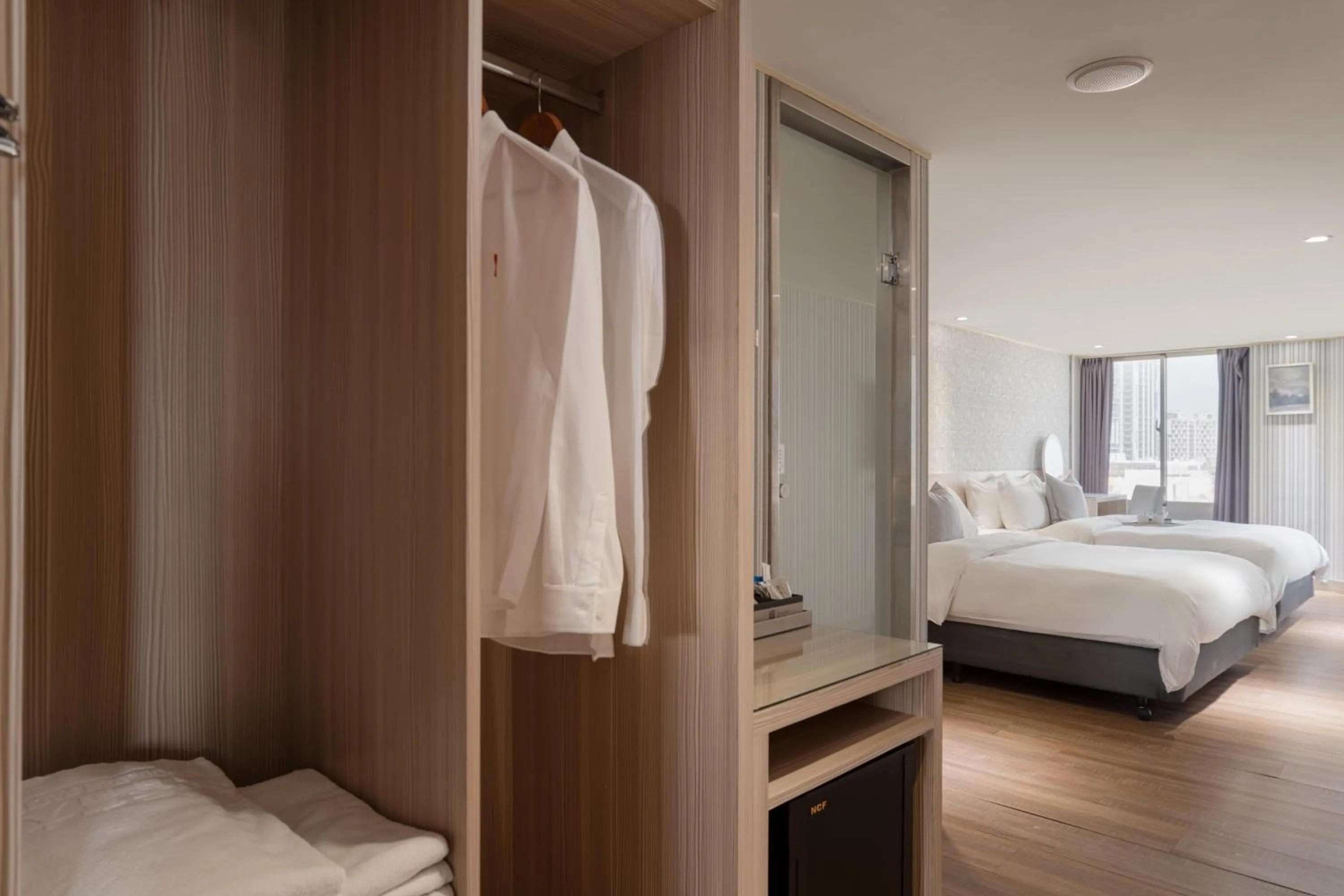 Bed in Elence Hotel