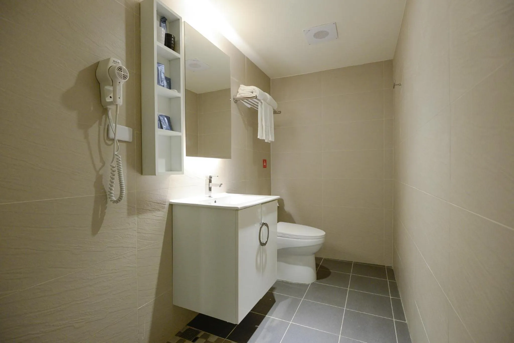 Bathroom in Golden Pacific Hotel