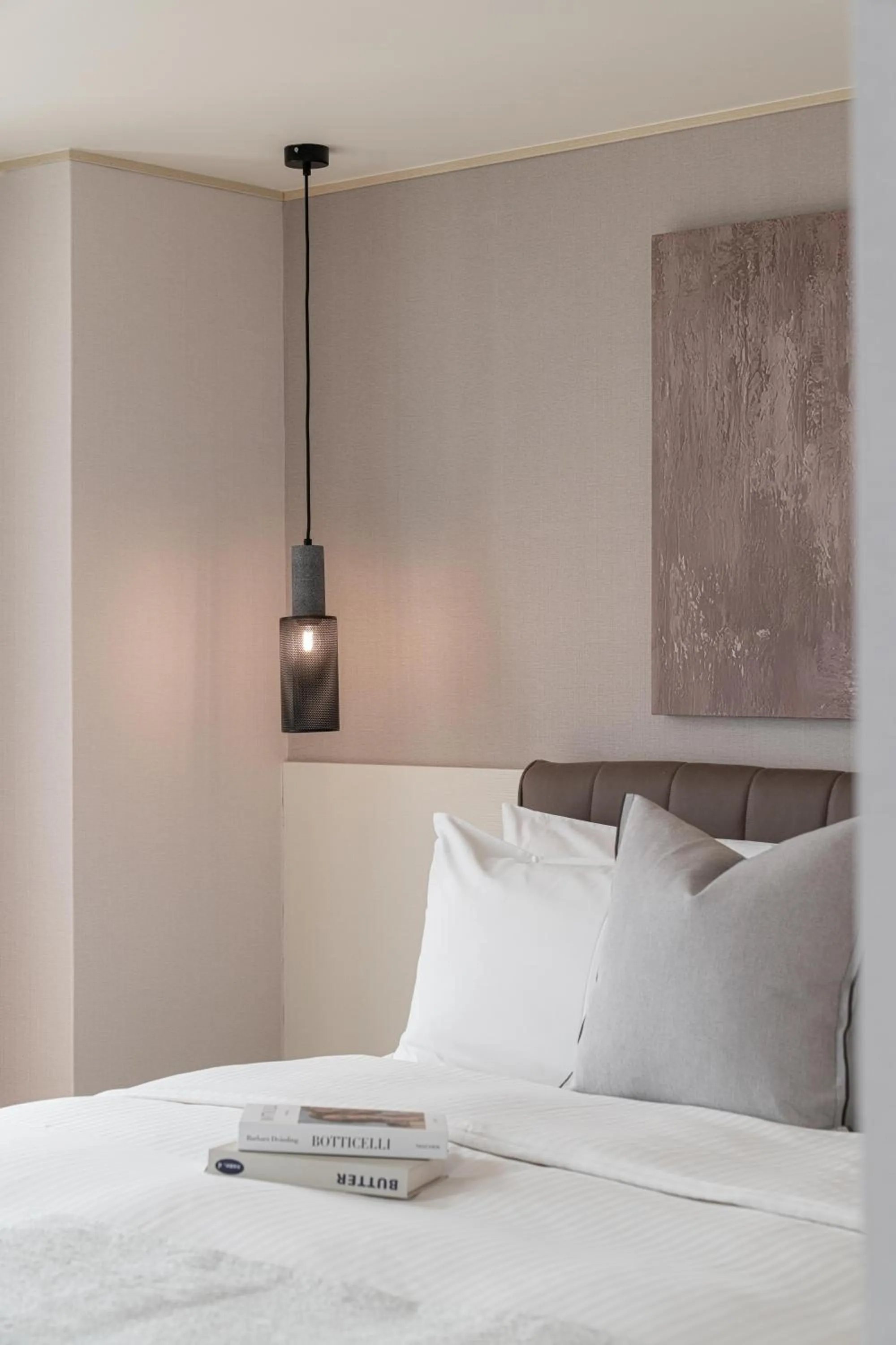 Bed in Elence Hotel