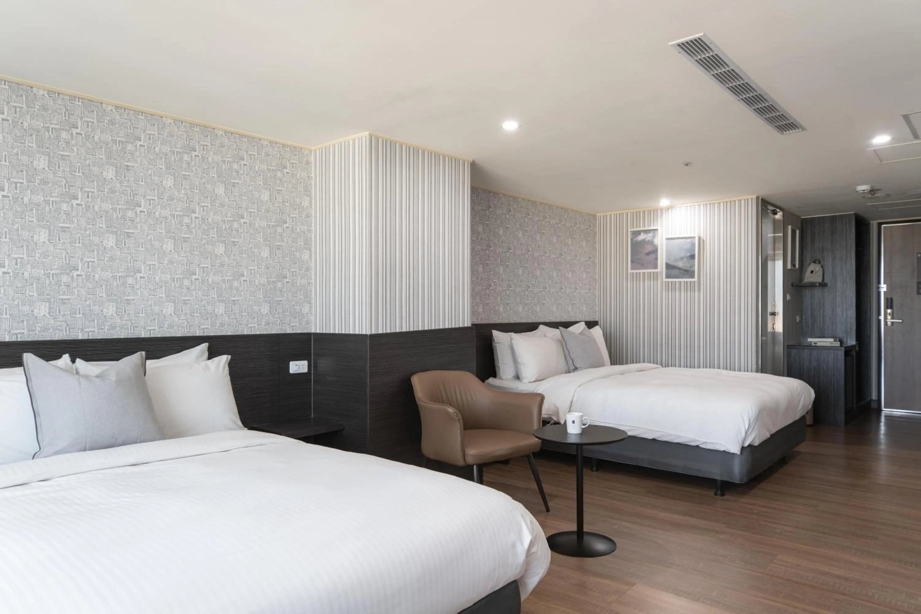 Bed in Elence Hotel