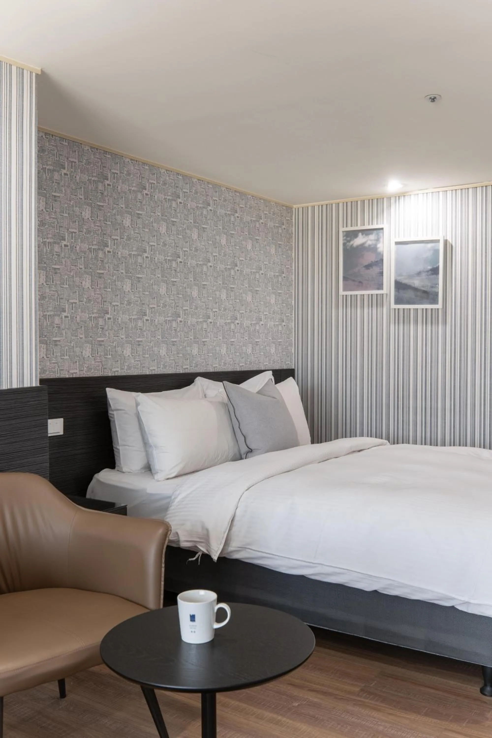 Bed in Elence Hotel