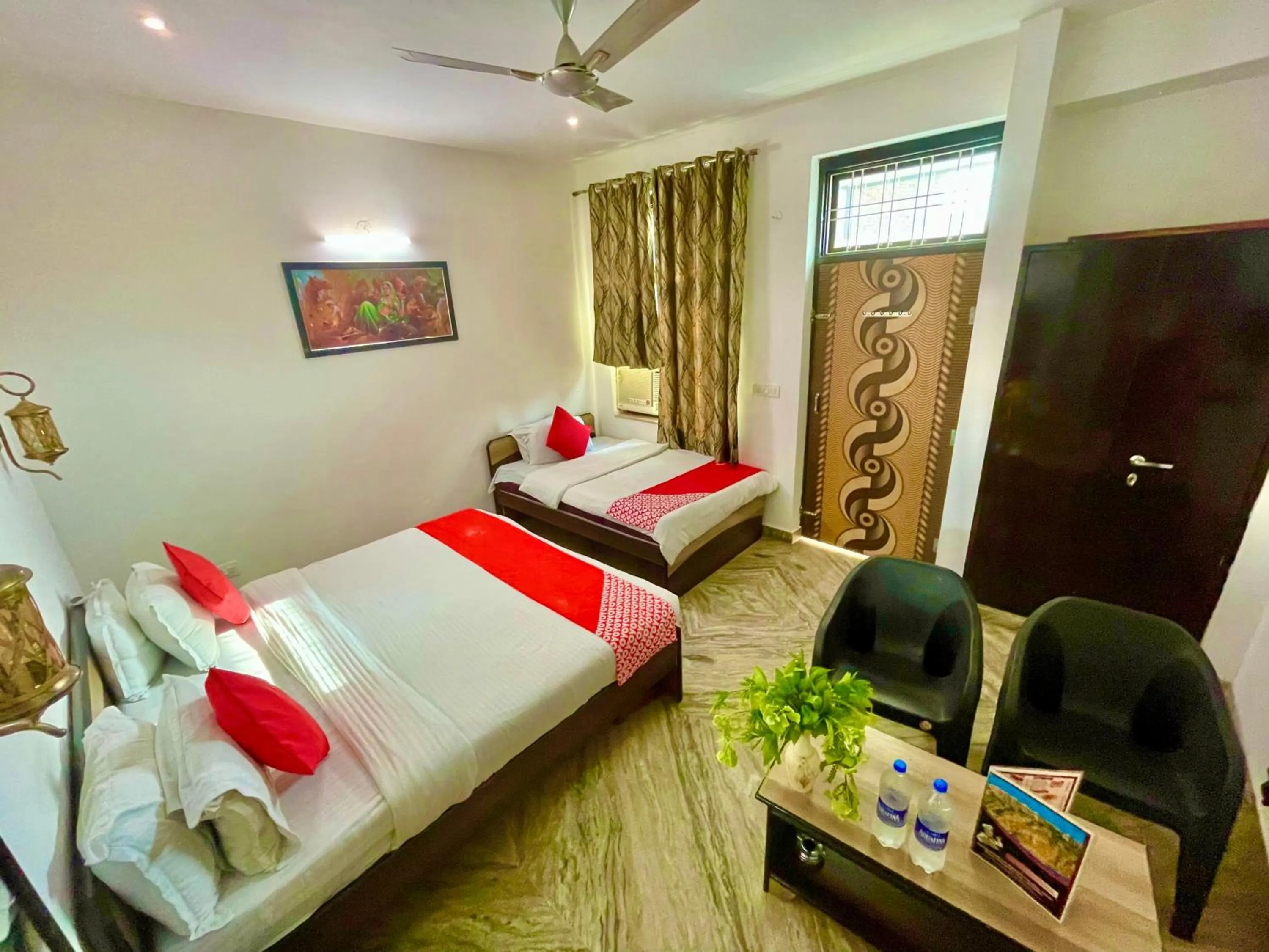 Photo of the whole room, Bed in Nahargarh Palace Hotel