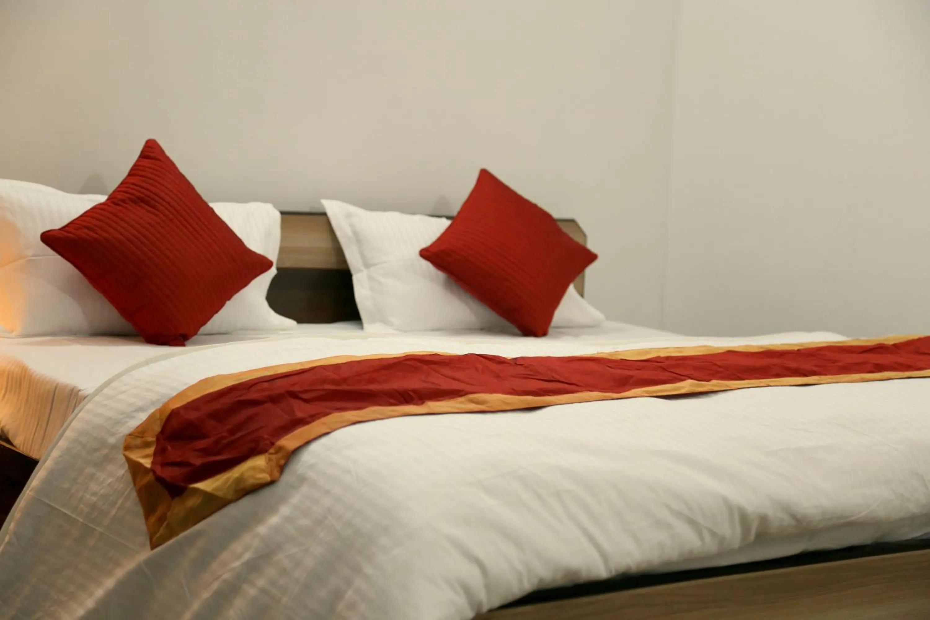 Coffee/tea facilities, Bed in Nahargarh Palace Hotel