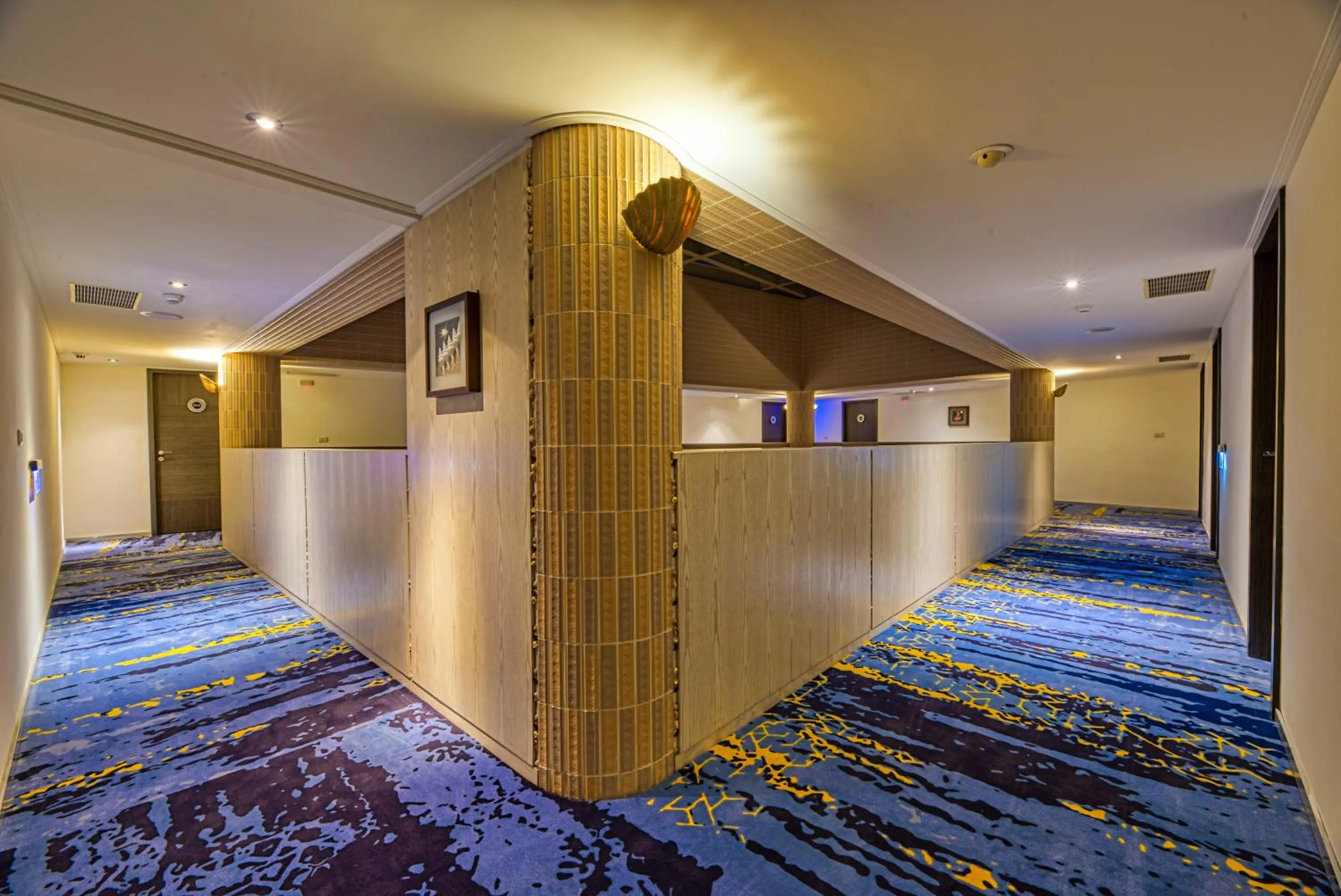 Bed in Jih Lih Hotel