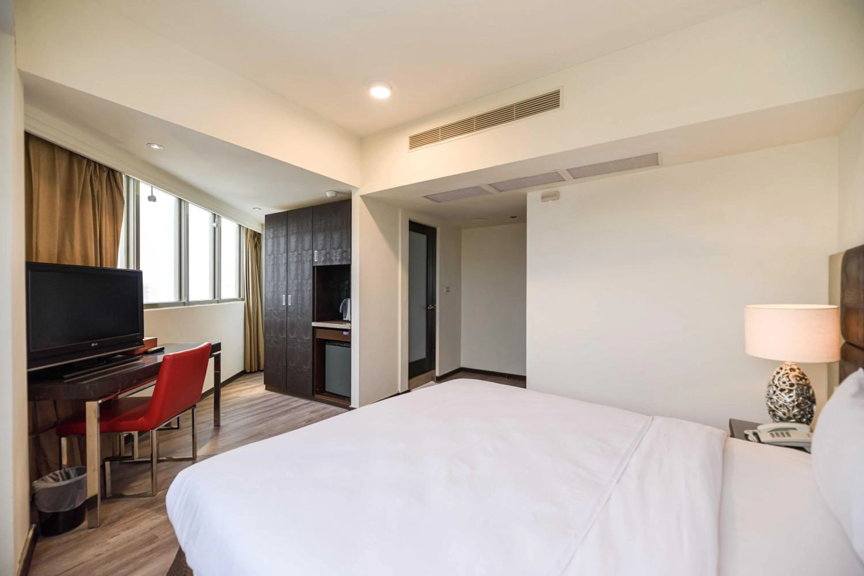 Bed in Jih Lih Hotel