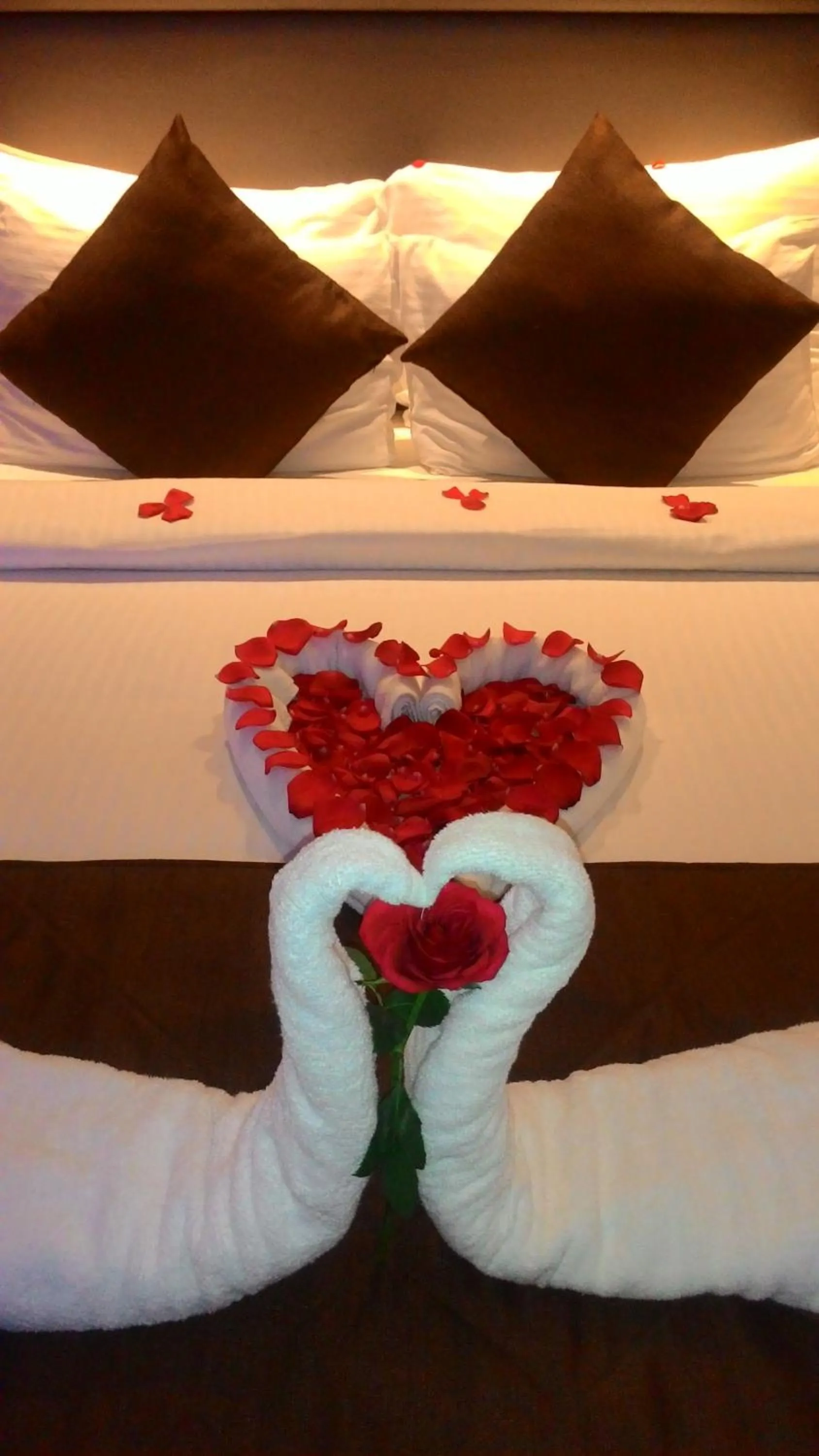 Decorative detail, Bed in The Central Residency