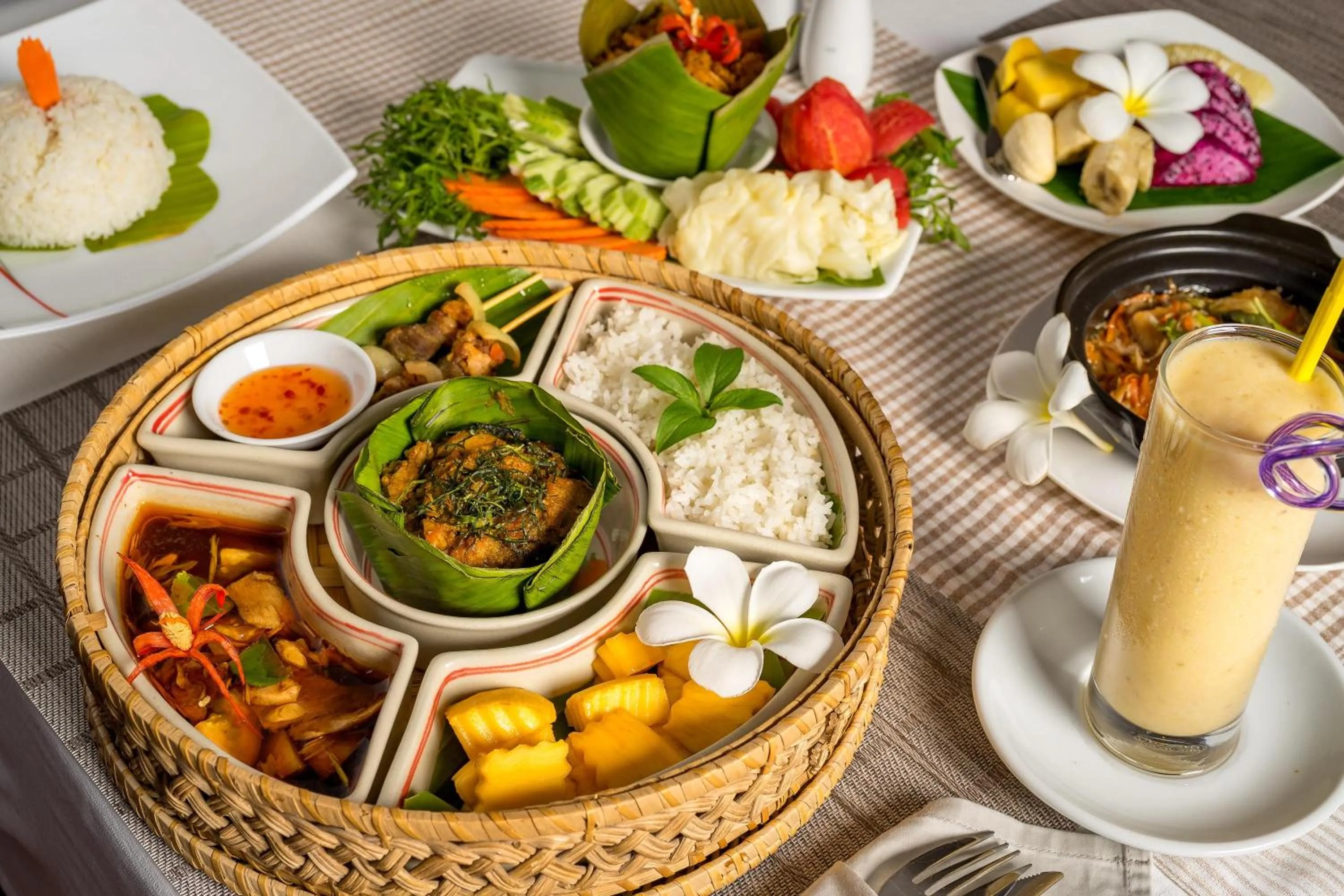 Restaurant/places to eat in Savada Angkor Boutique Hotel