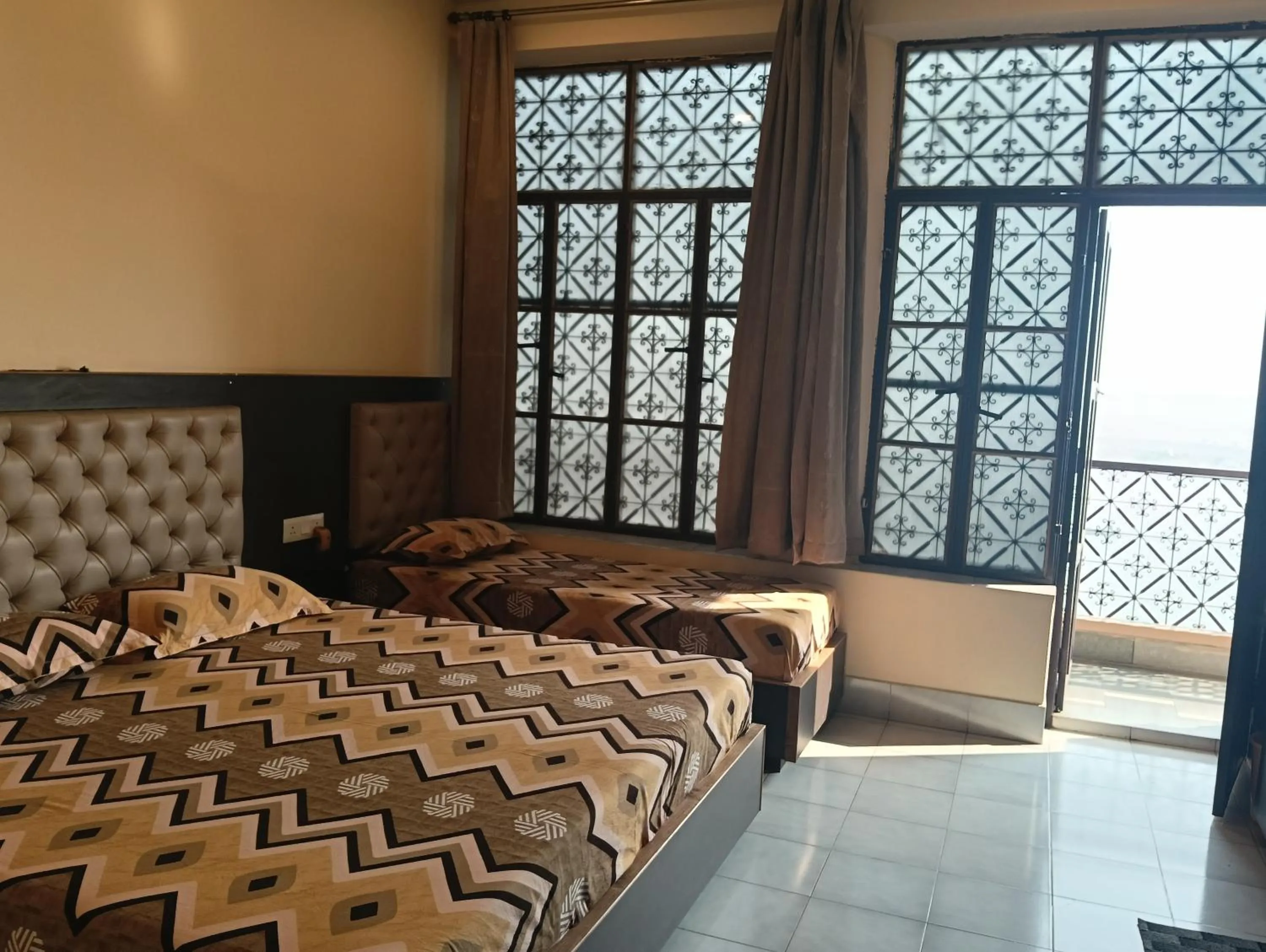 View (from property/room), Bed in Scindhia Guest House