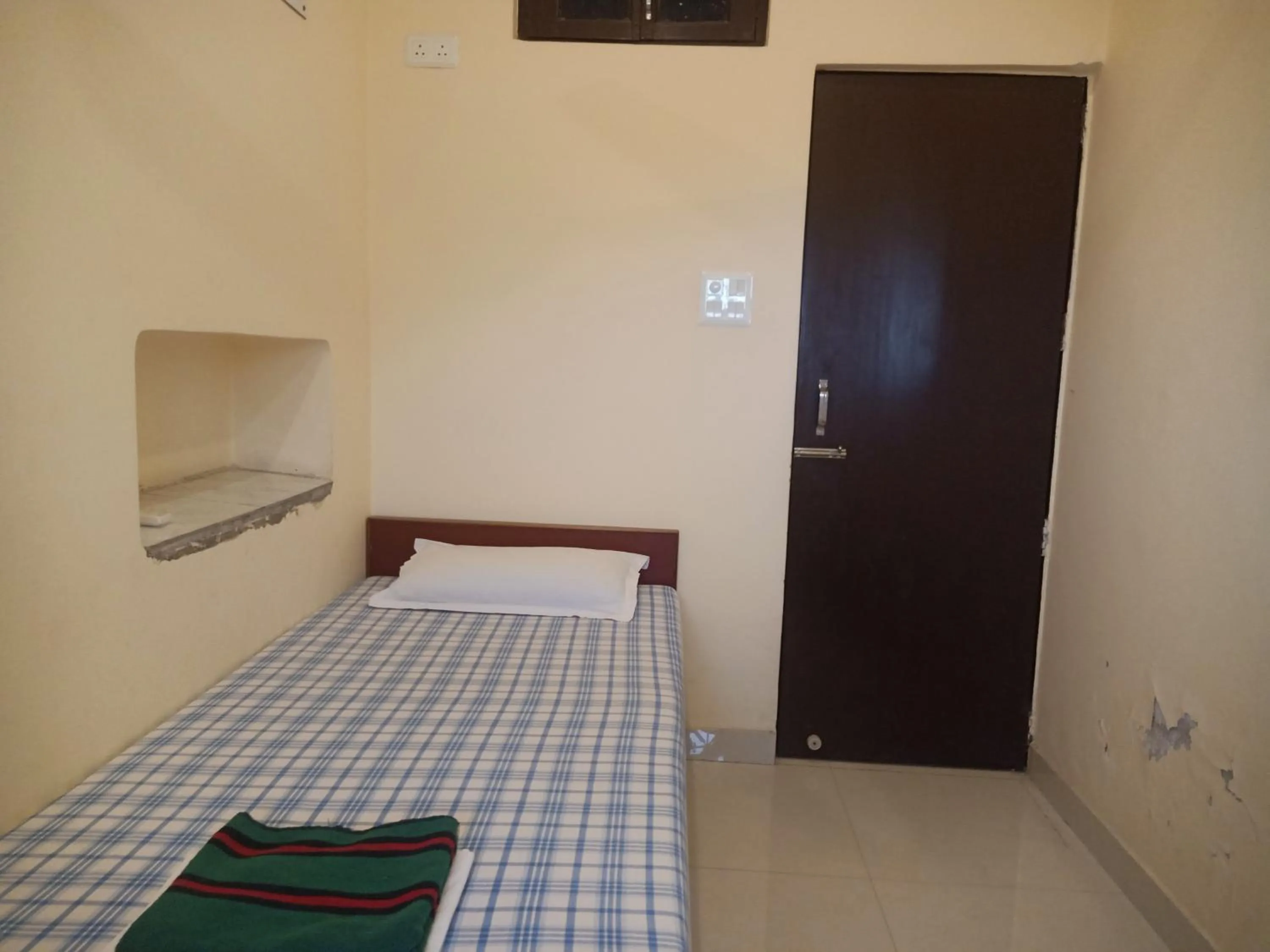 Bed in Scindhia Guest House