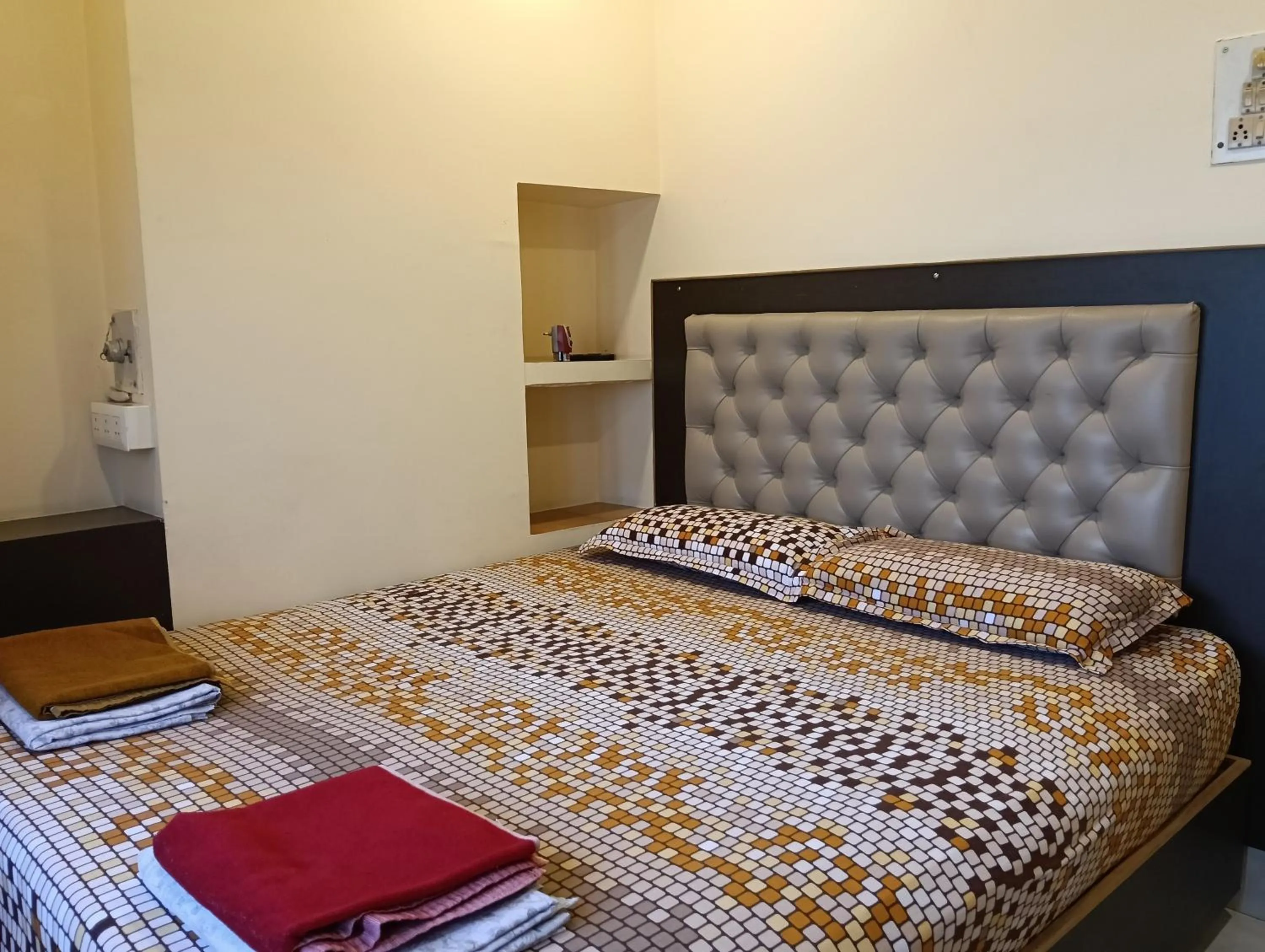 Bathroom, Bed in Scindhia Guest House