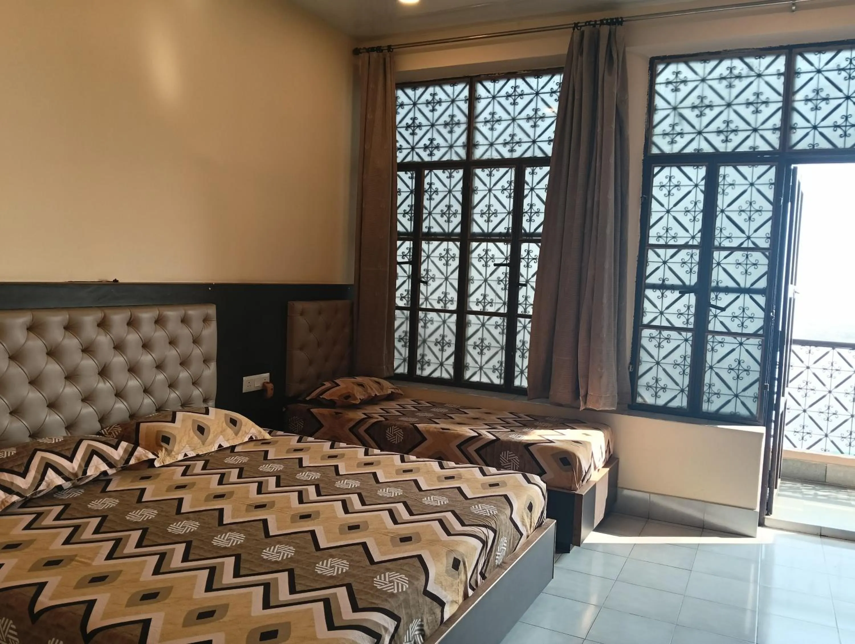 Bedroom, Bed in Scindhia Guest House