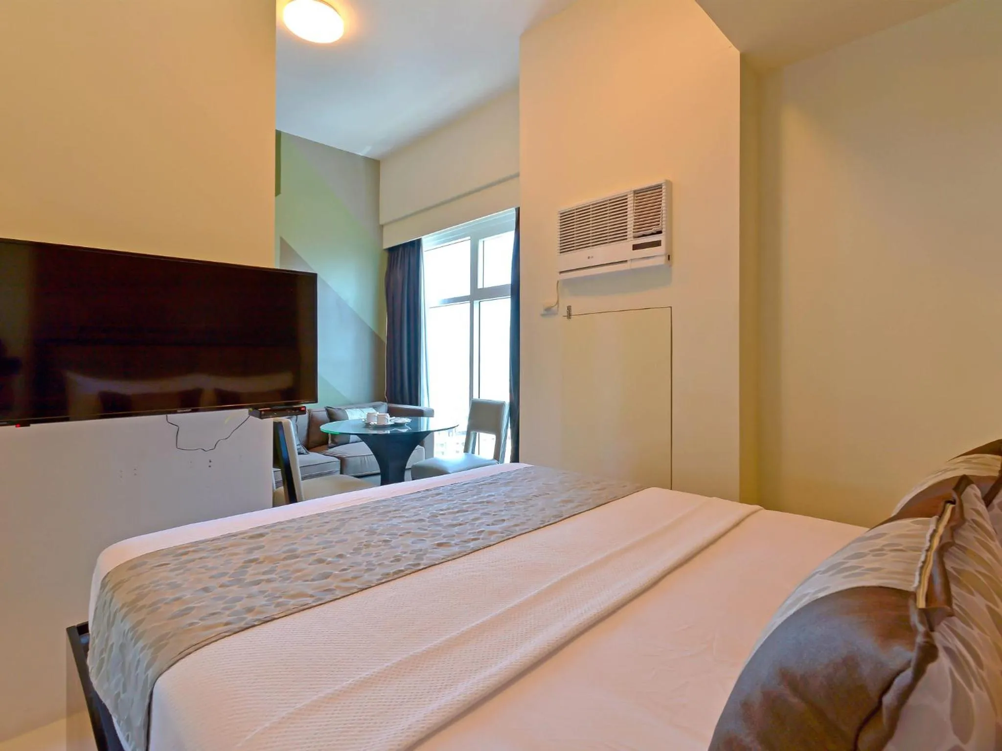 Bed in Currency Serviced Suites