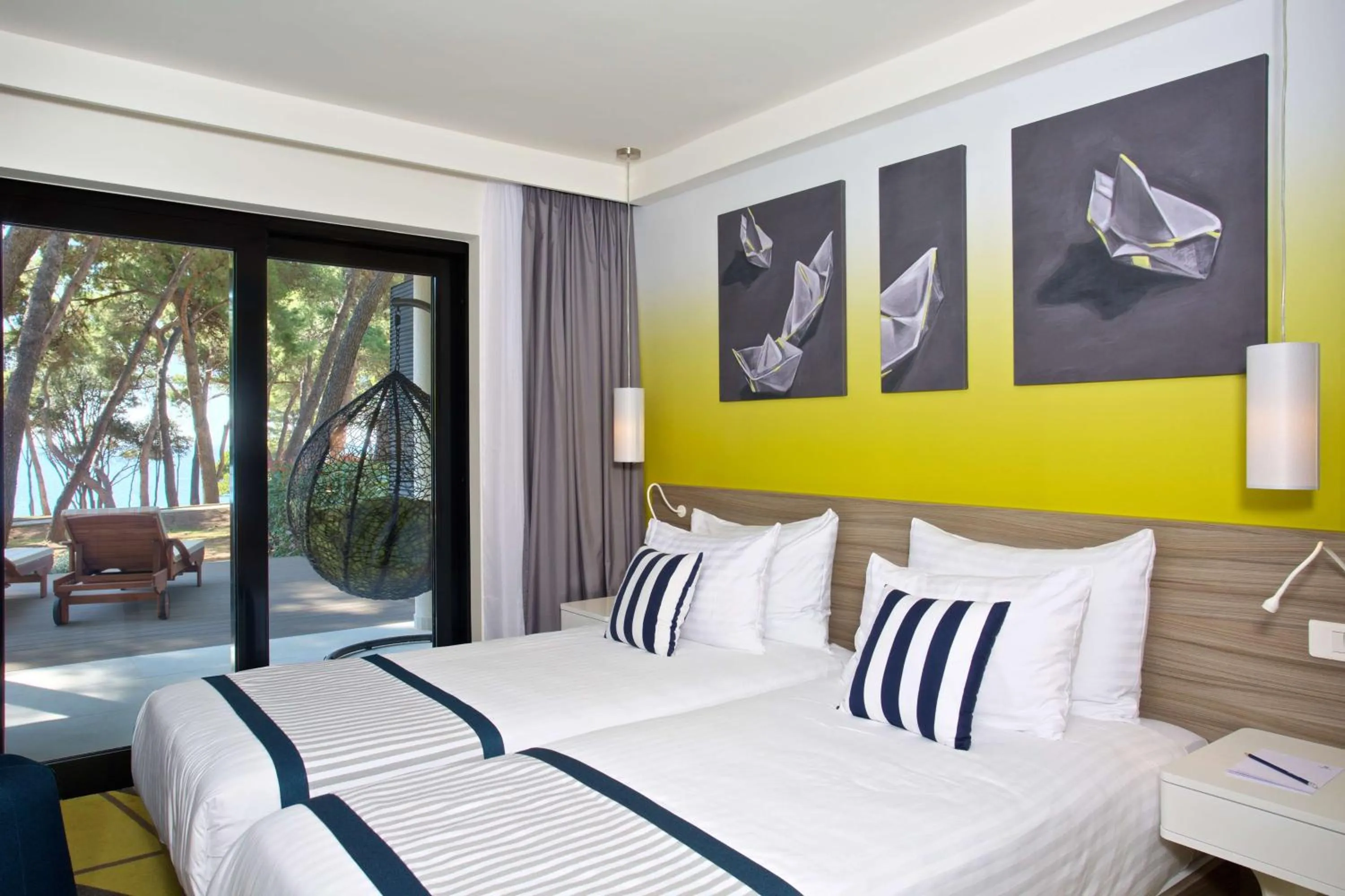 Bed in Park Plaza Arena Pula