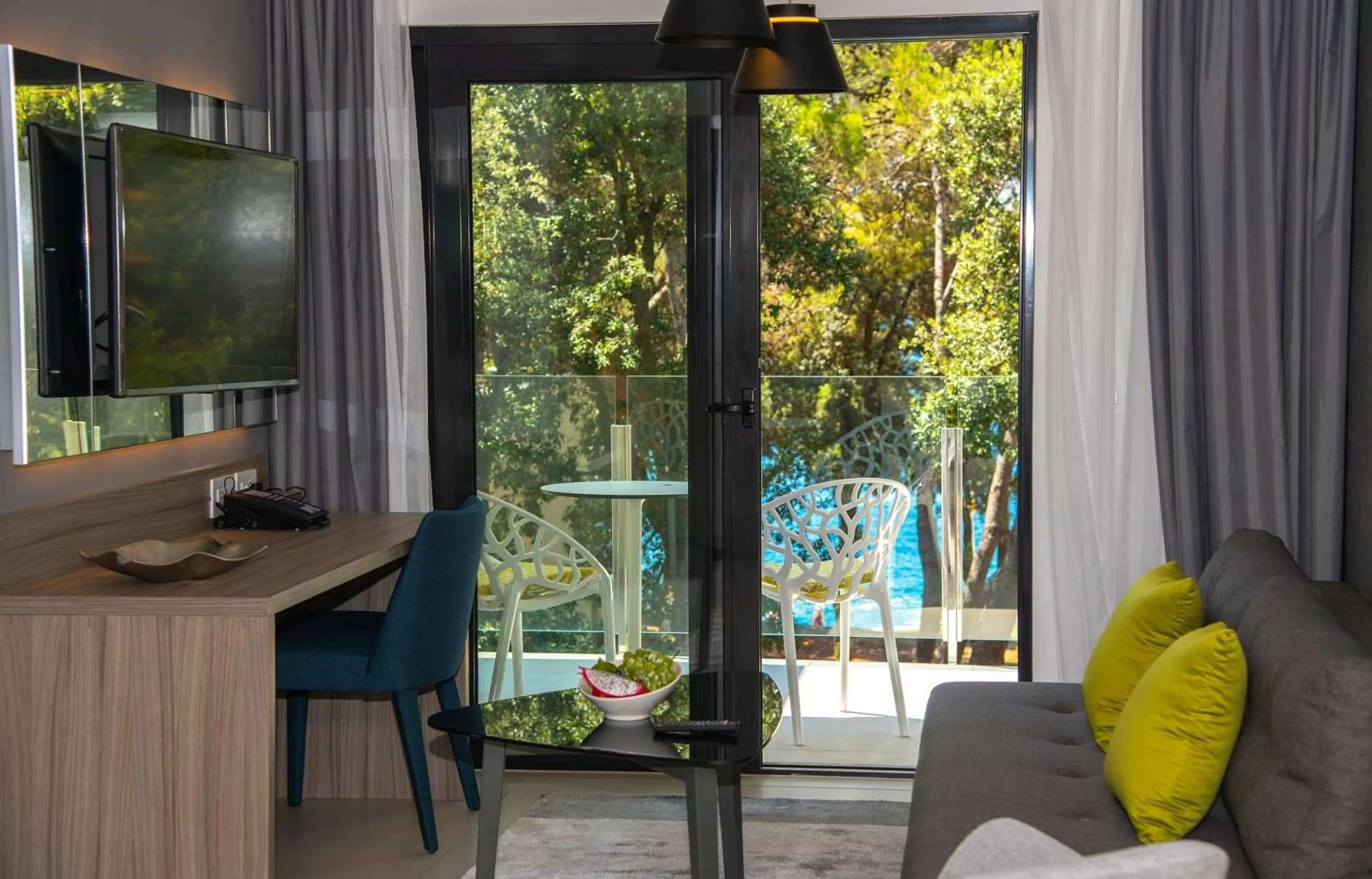 TV and multimedia in Park Plaza Arena Pula