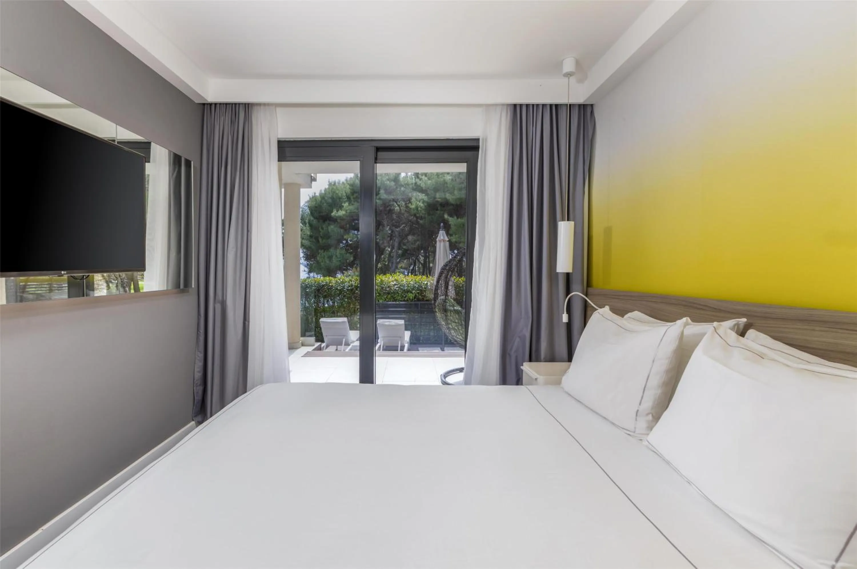 Photo of the whole room, Bed in Park Plaza Arena Pula