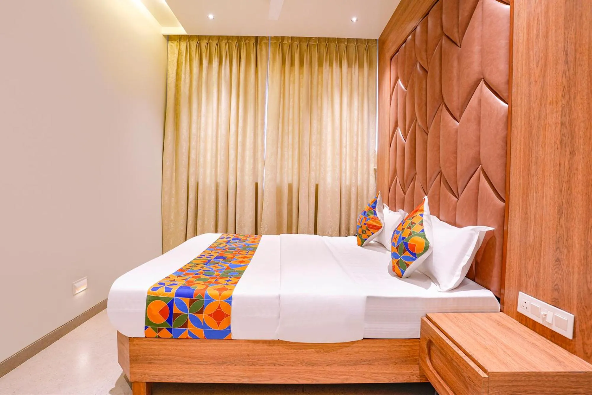 Deluxe Quadruple Room in Hotel Regency