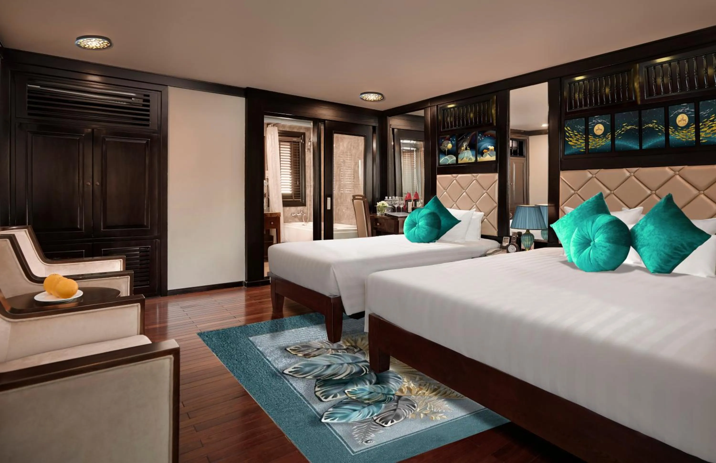 Bed in Alisa Cruise Halong