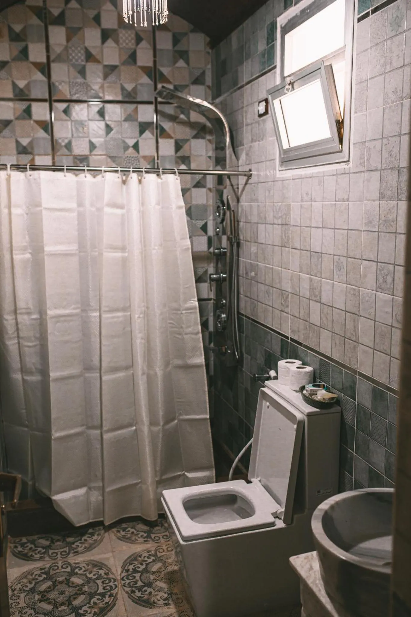 Shower in Tuya Hotel