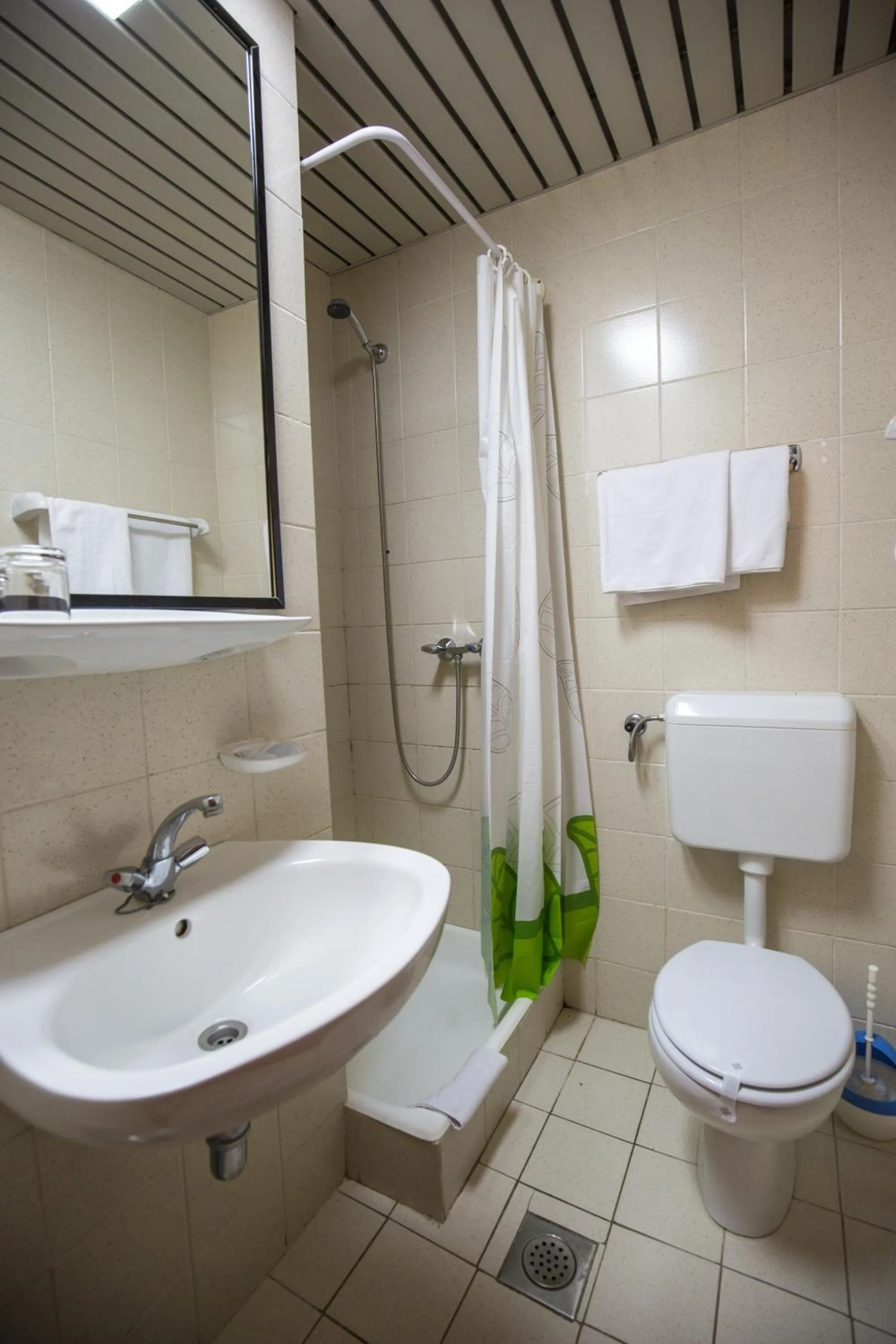 Bathroom in Horizont Resort