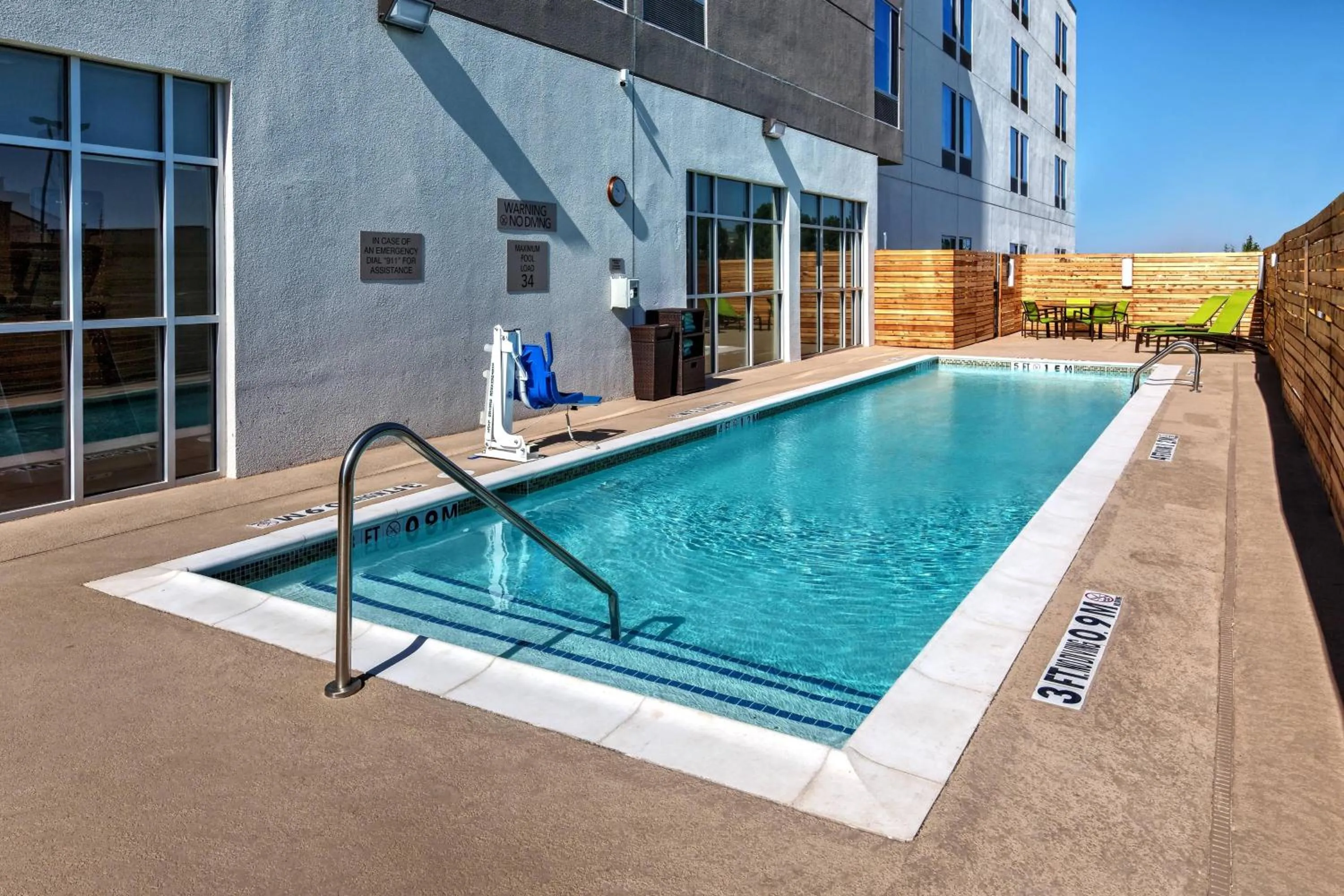 Swimming pool in SpringHill Suites by Marriott Amarillo