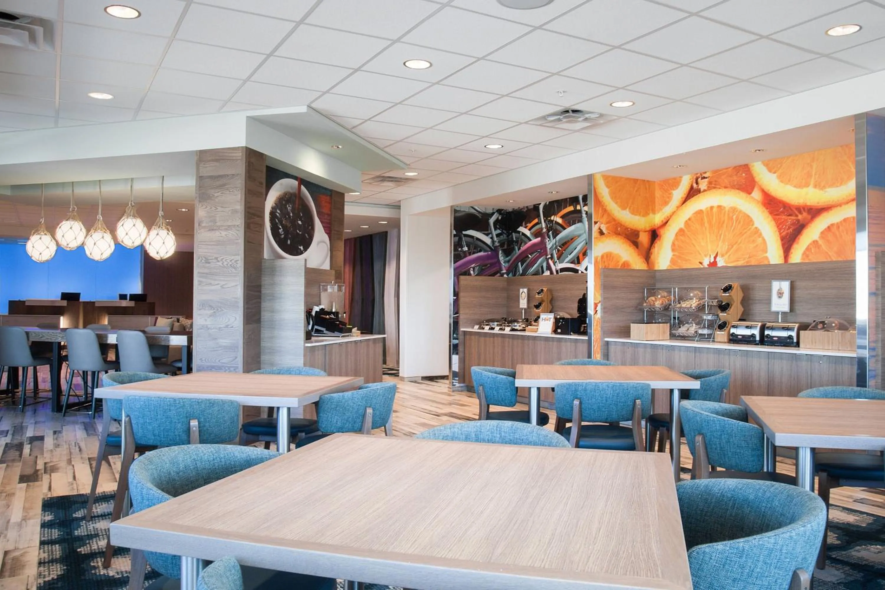 Restaurant/places to eat in Fairfield Inn & Suites by Marriott Clearwater Beach