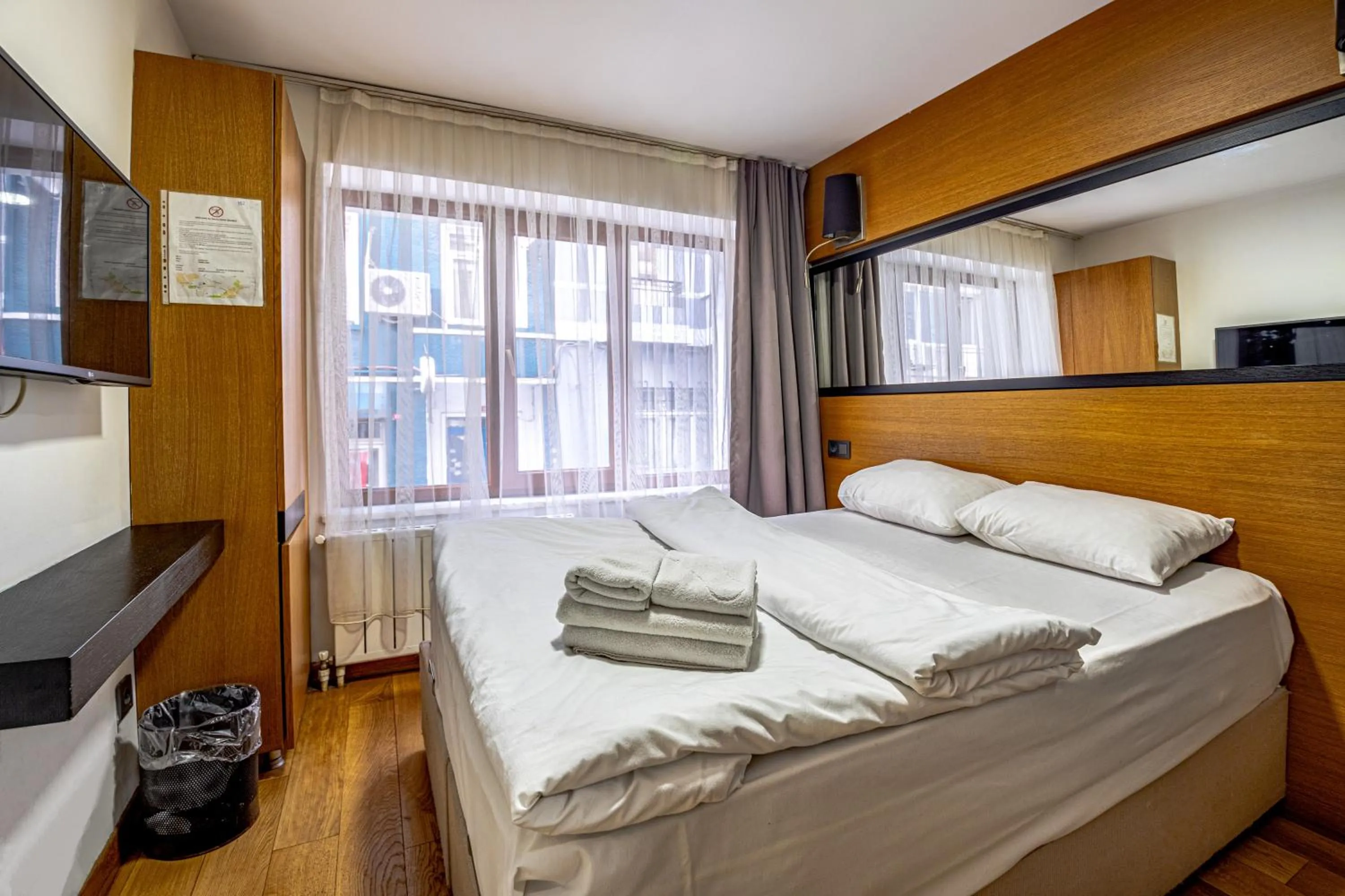 Bed in Xenia Hotel Taksim