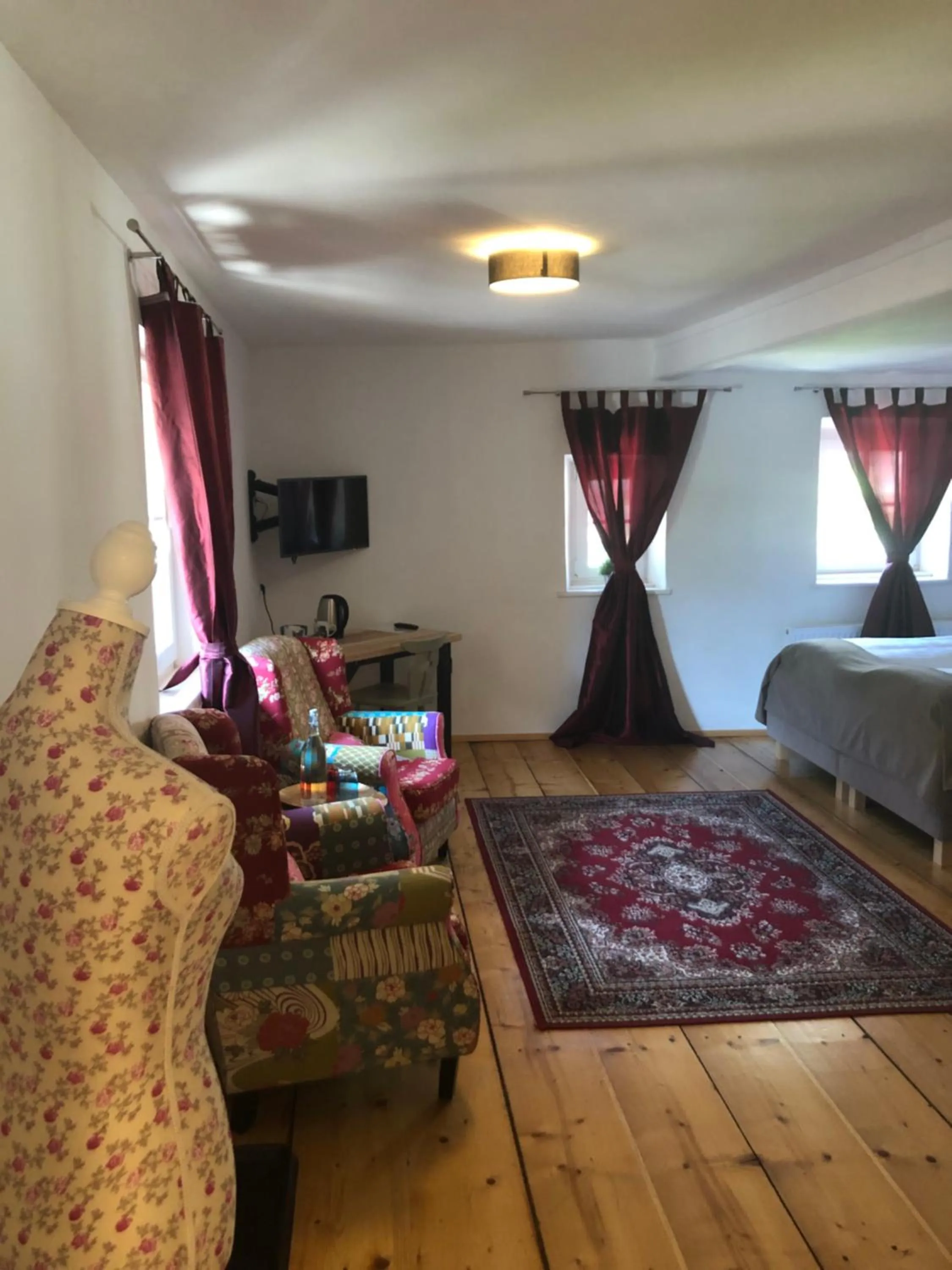 Photo of the whole room, Bed in Fenix Hall Boutique Hotel Hallstatt