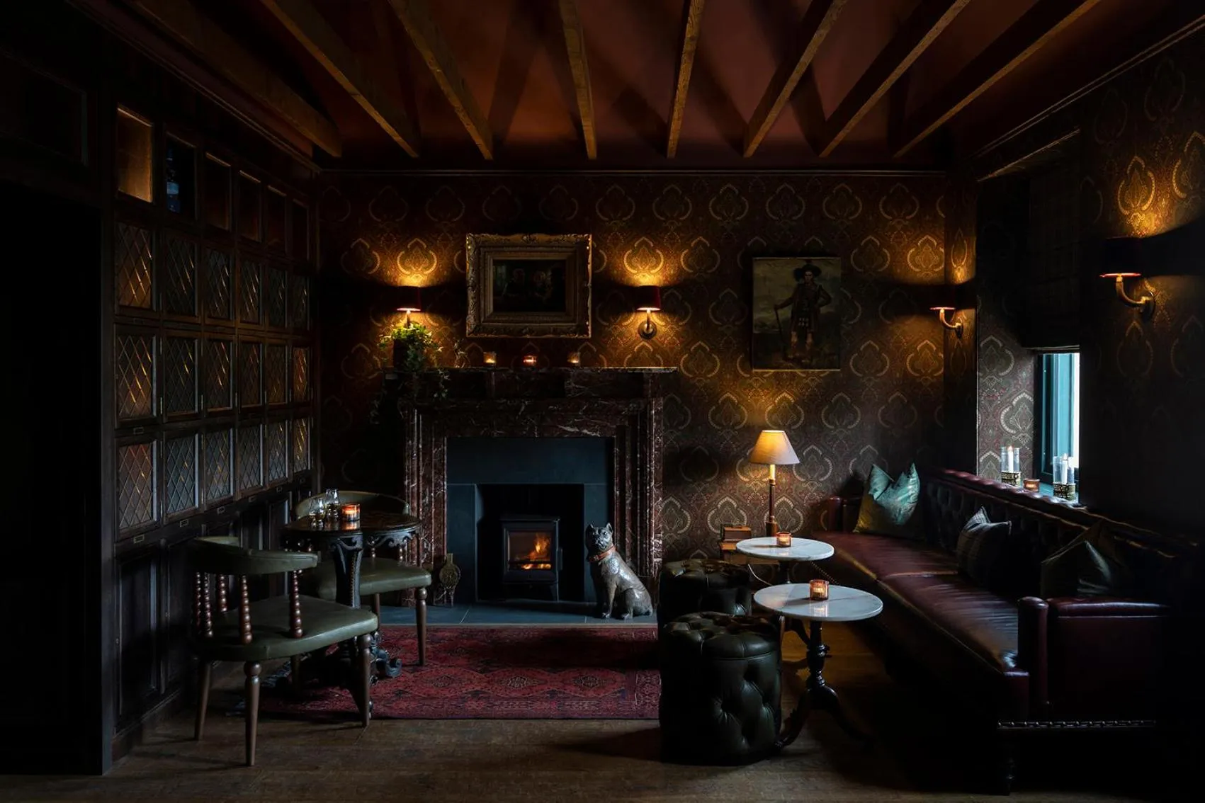 Seating area in Kildrummy Inn