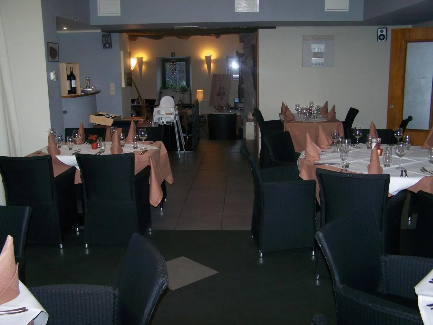 Restaurant/places to eat in Hotel Les Mignees