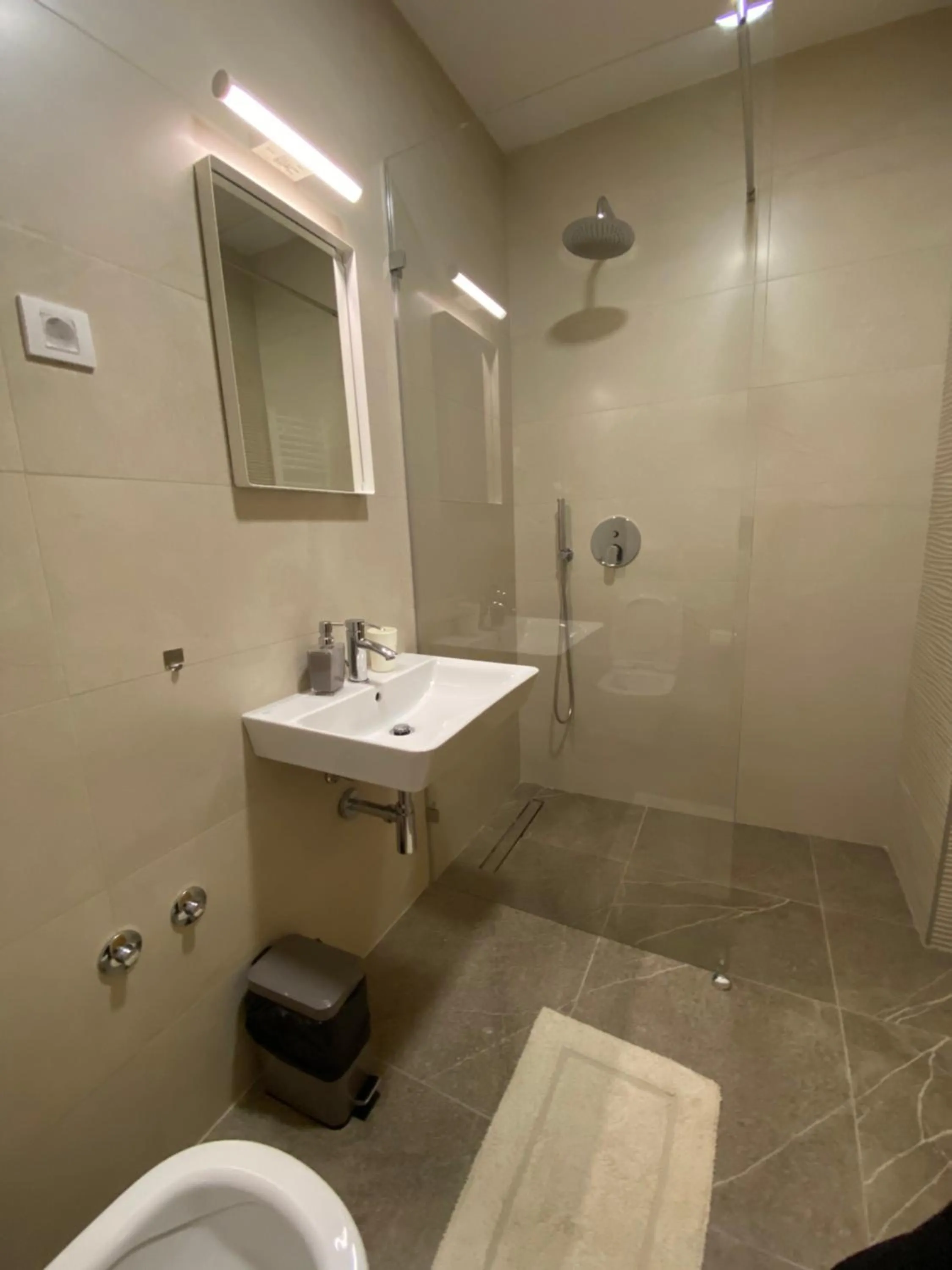 Premium Apartments