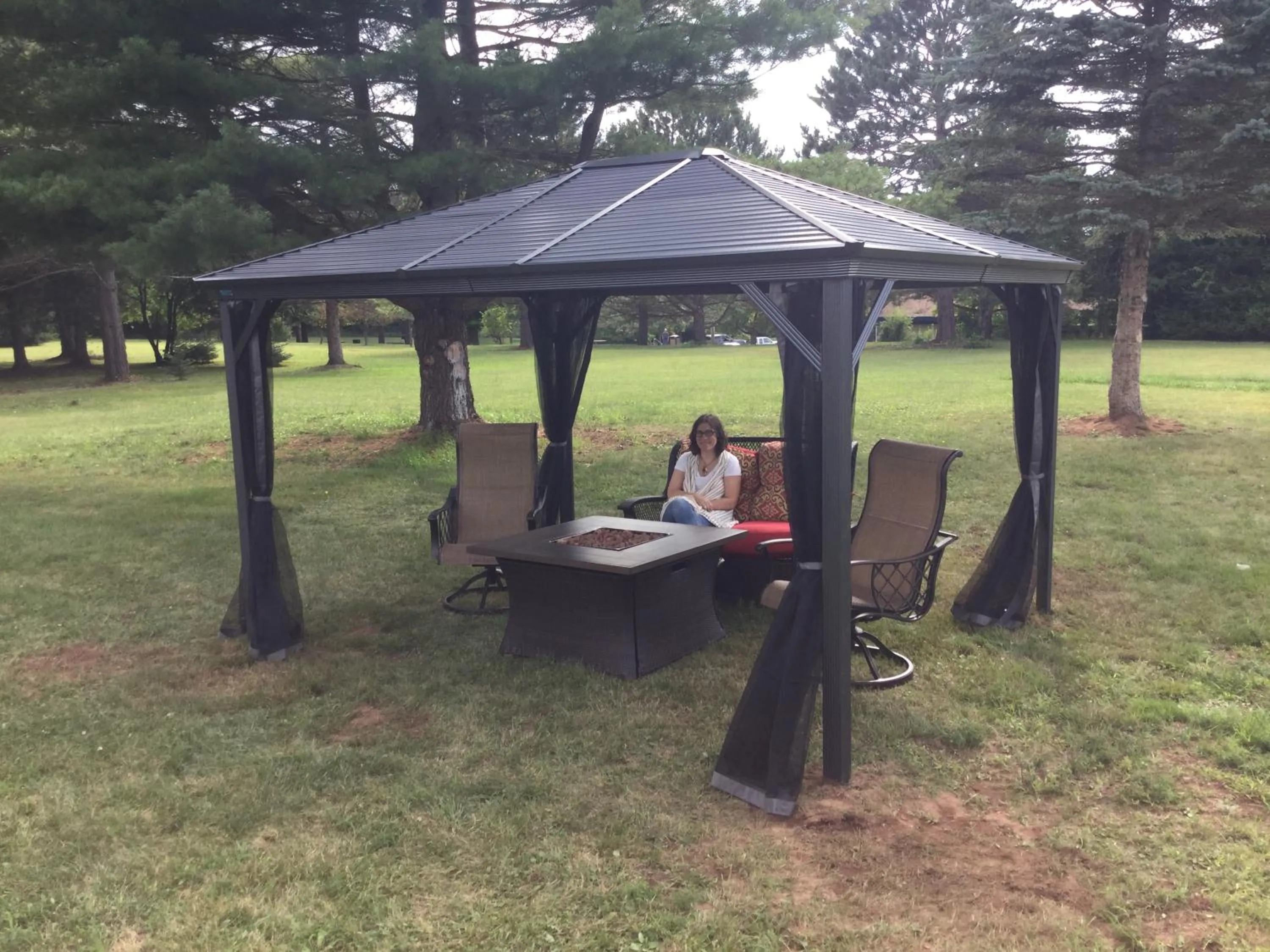 Decorative detail in Cedars Motel