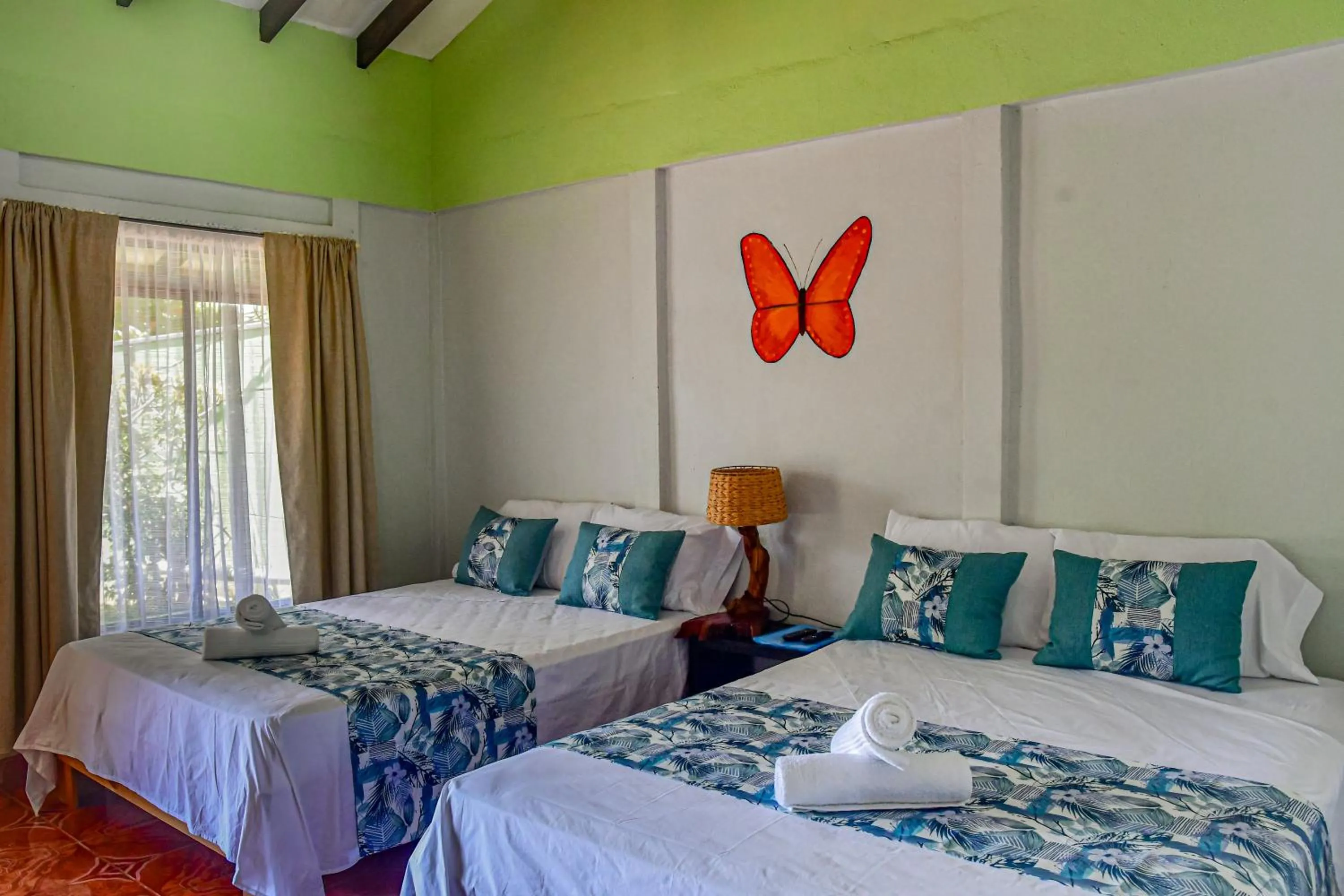 Bed in Cabinas Bahía Uvita - Marino Ballena National Park Lodge