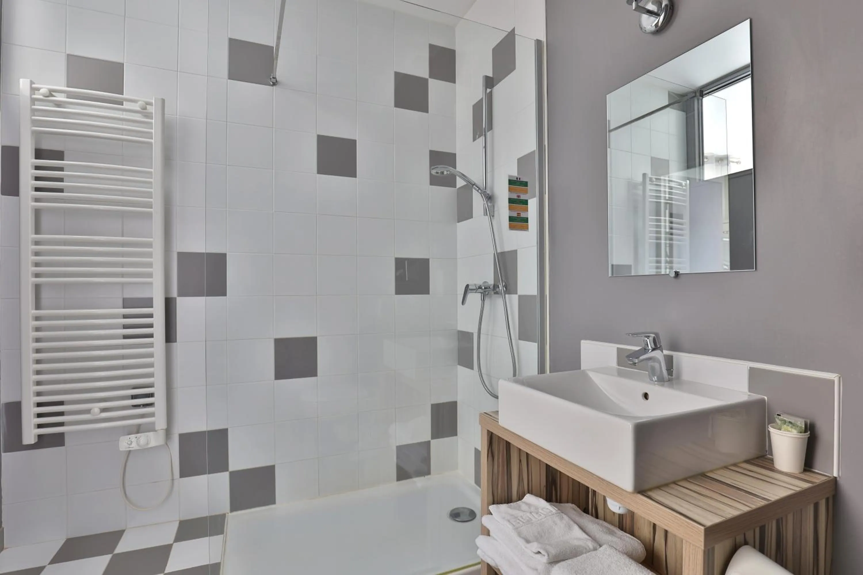 Bathroom in Hotel Marbella